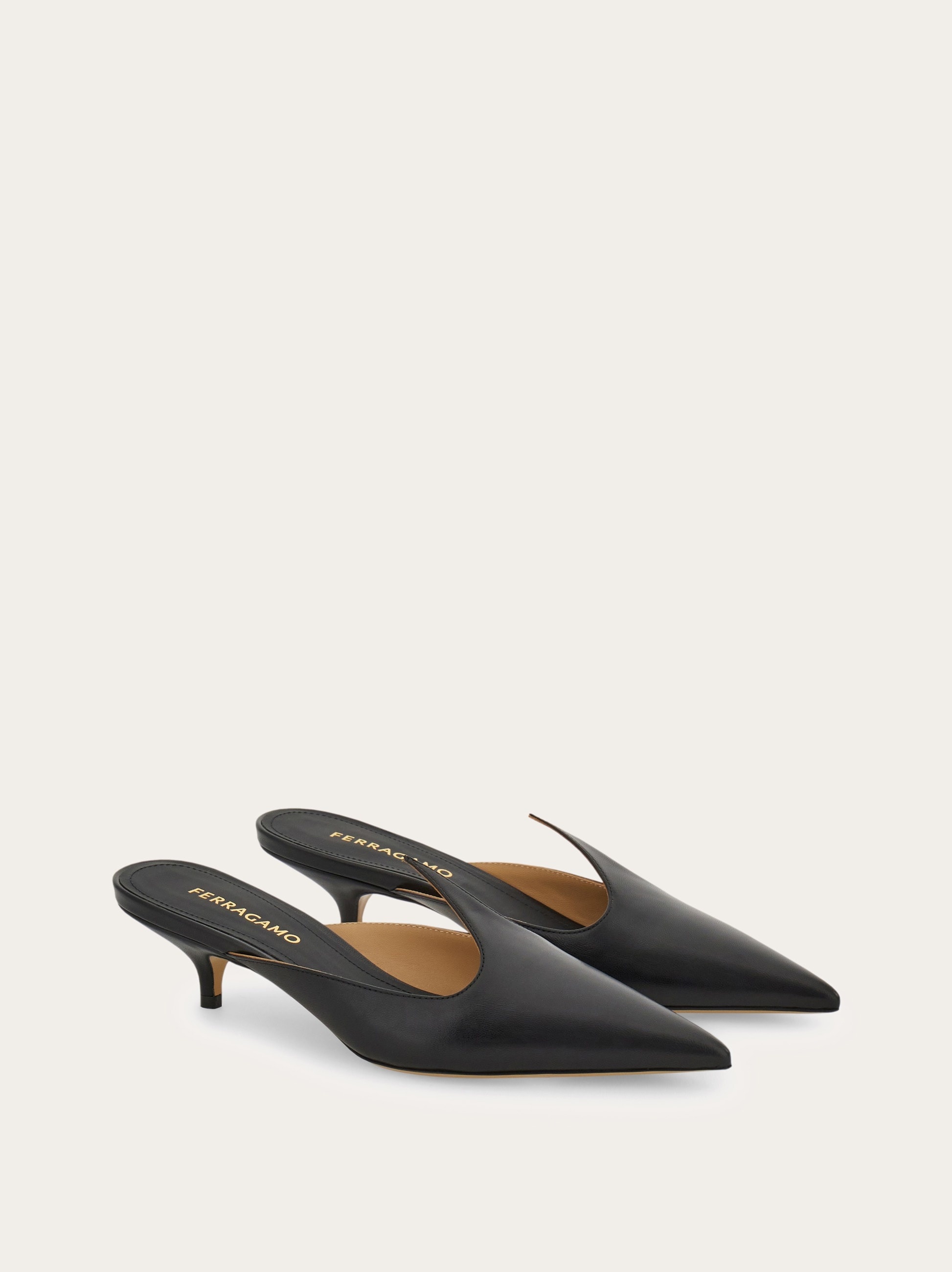 FERRAGAMO　一度使用ミュール7C FERRAGAMO一度使用ミュール7C