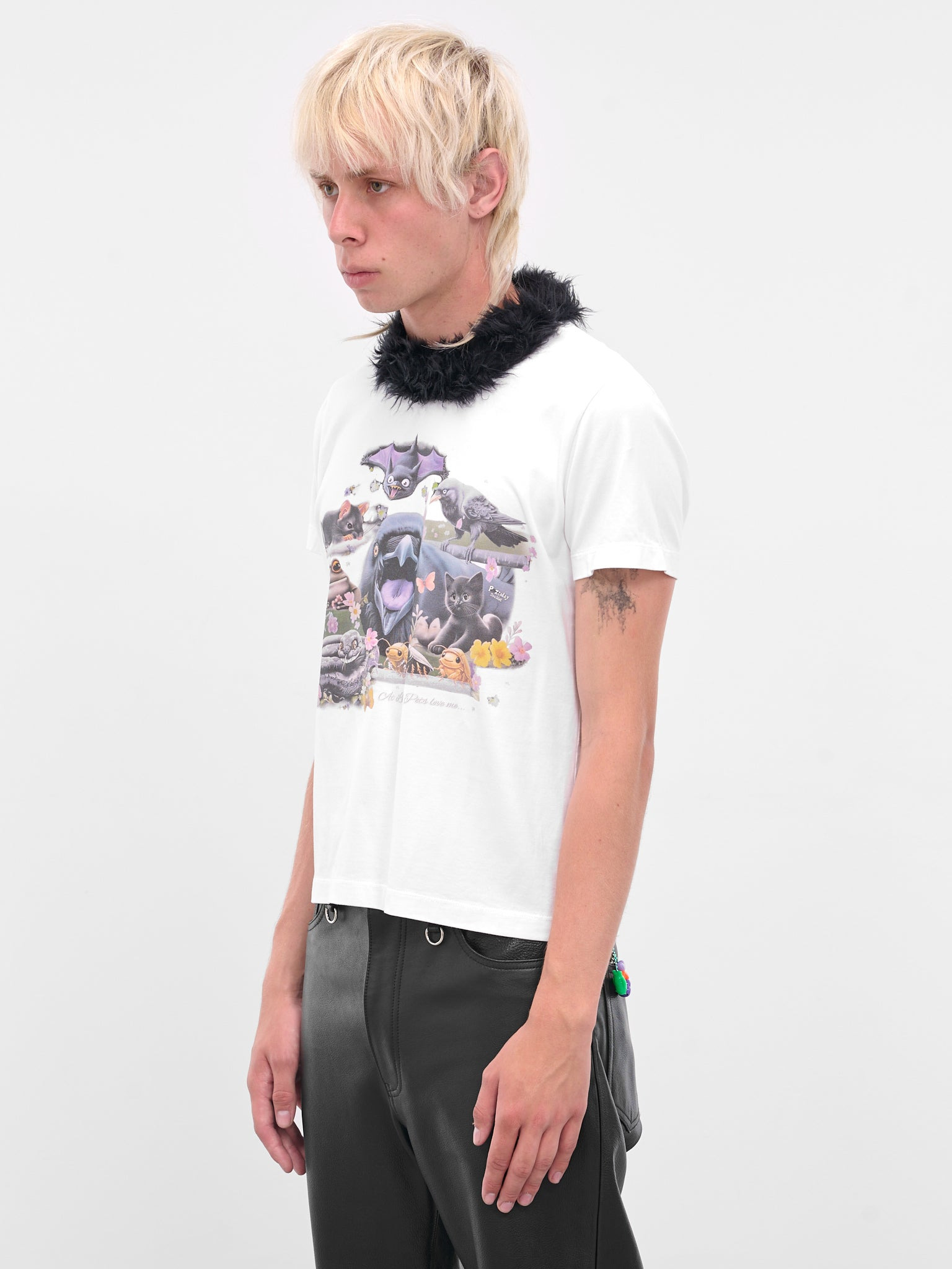 White Fur Trim Graphic Tee - 2