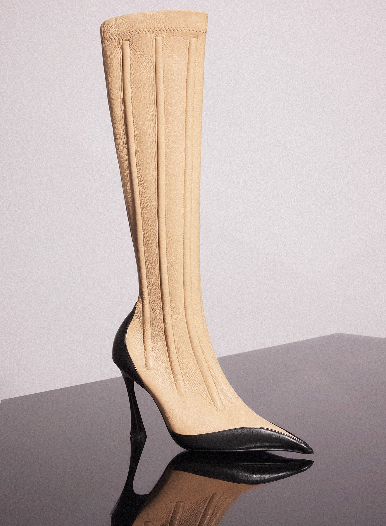 bi-color boned leather fang 95 boots - 1