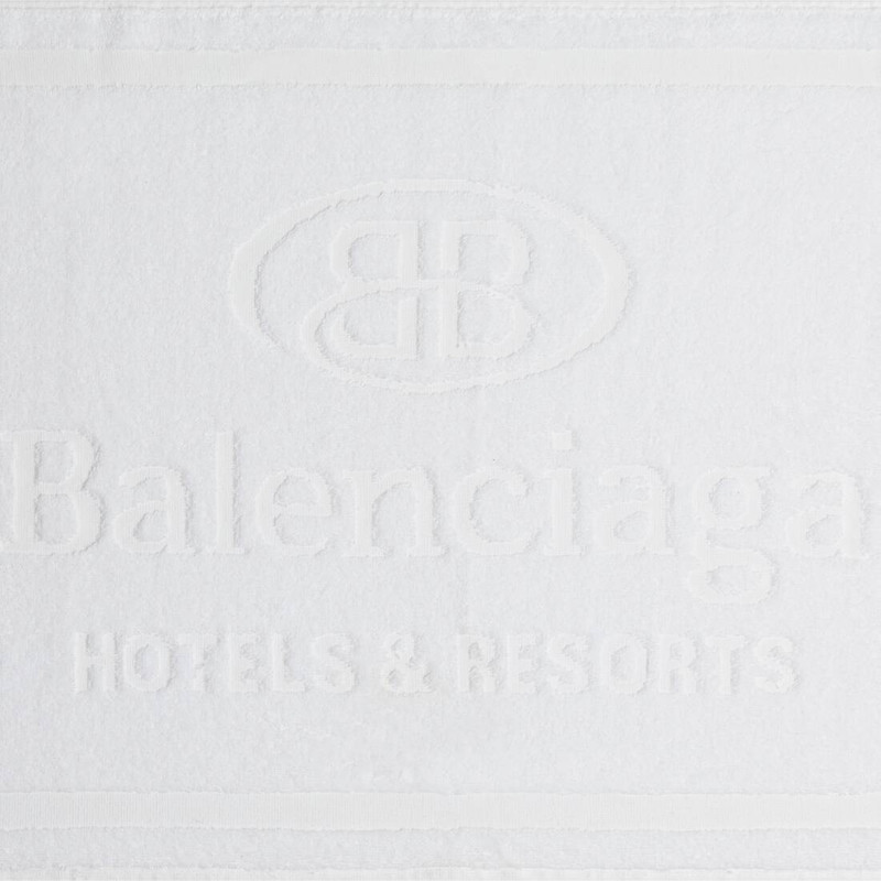 Bathroom Rug  in White 5