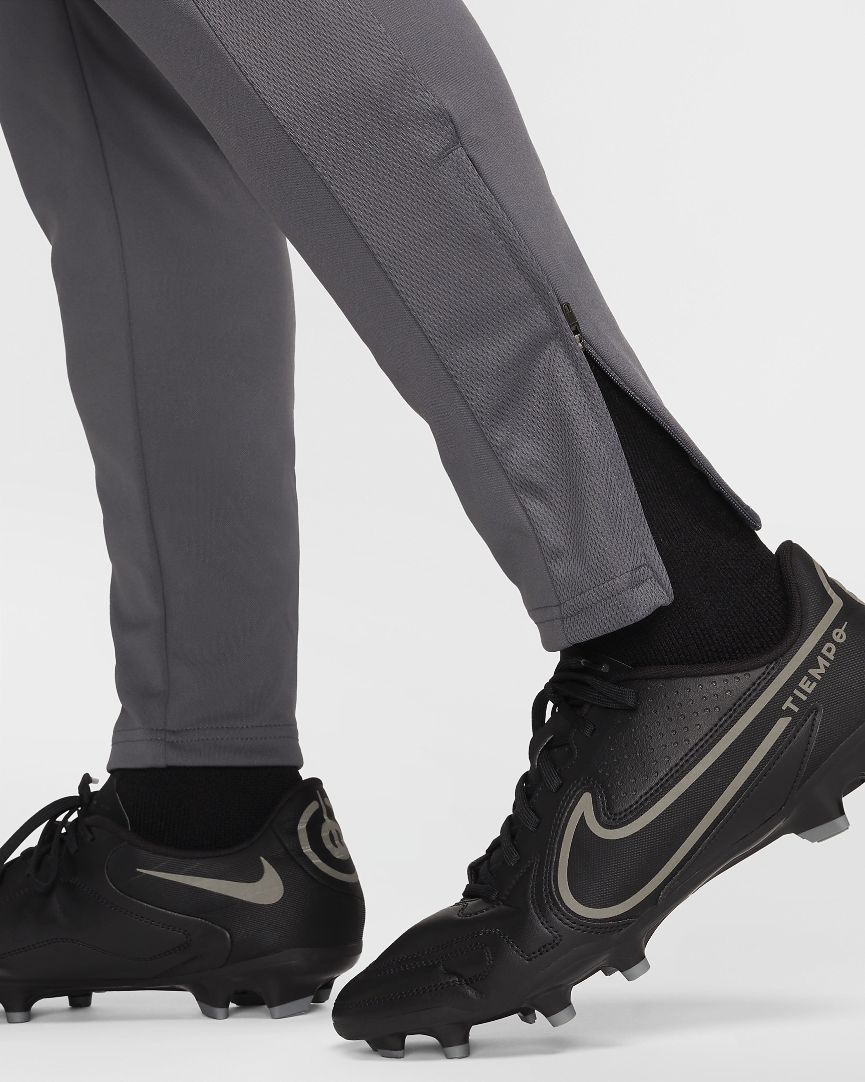 Nike Dri-FIT Academy Men's Dri-FIT Soccer Pants - 5