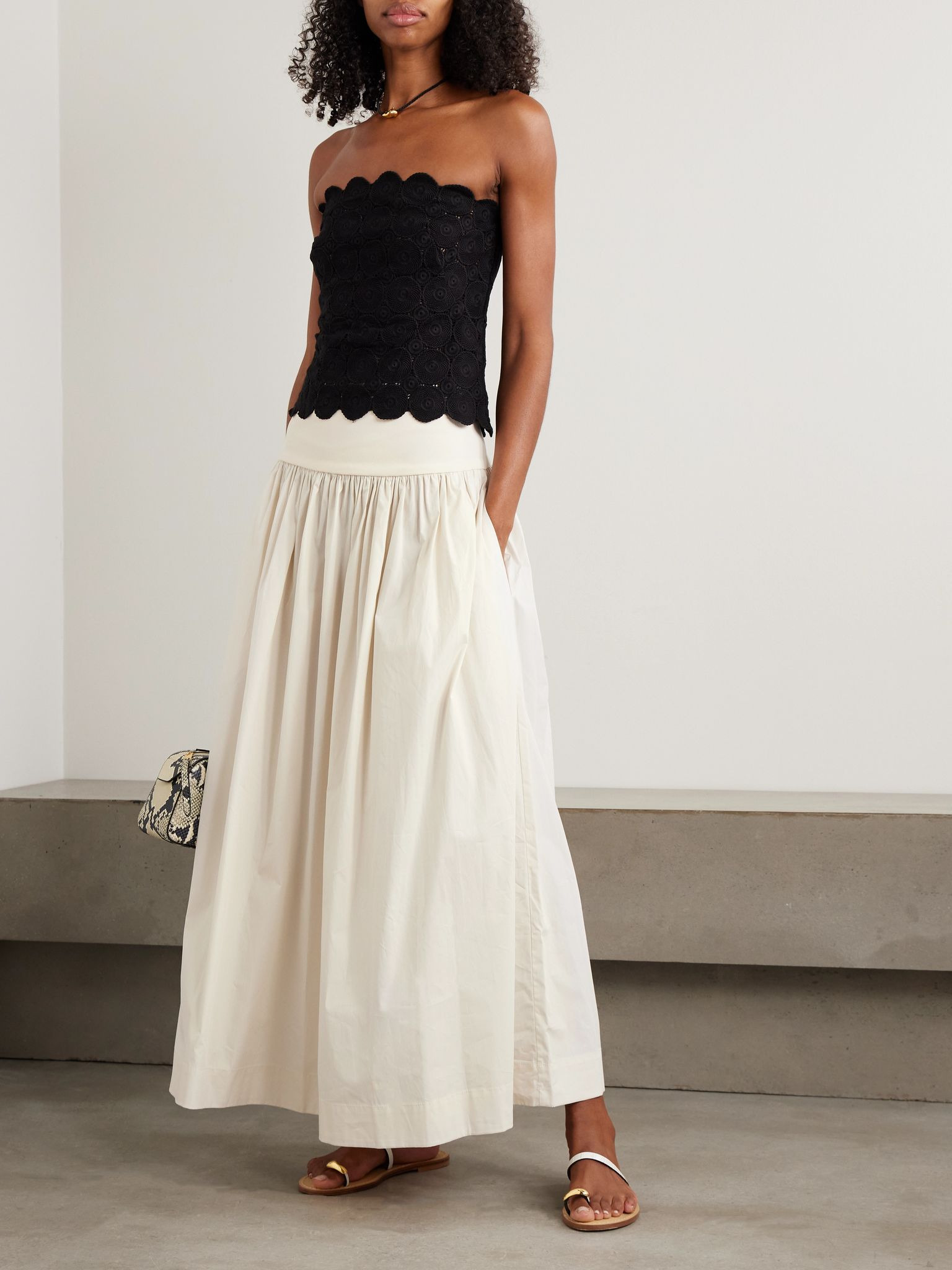 Gathered organic cotton-poplin and stretch-knit maxi skirt Cream - 2