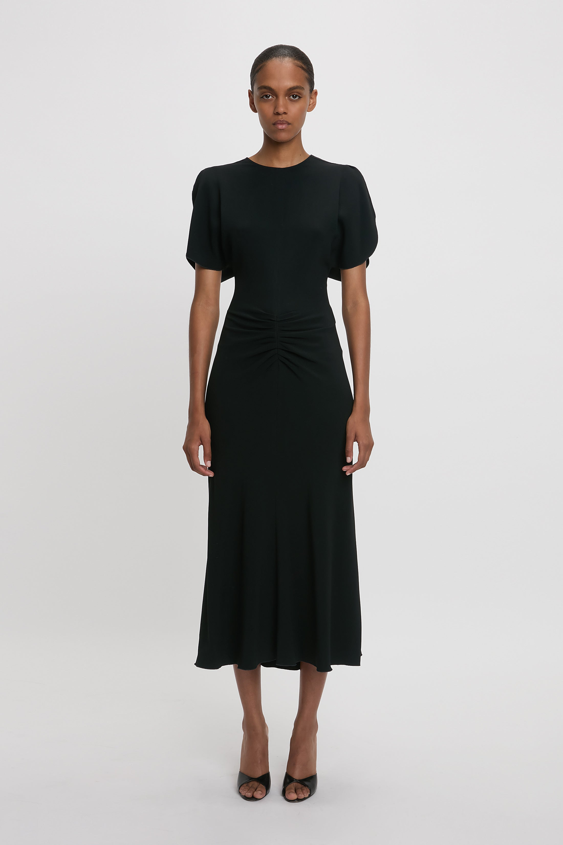 Gathered Waist Midi Dress In Black - 2