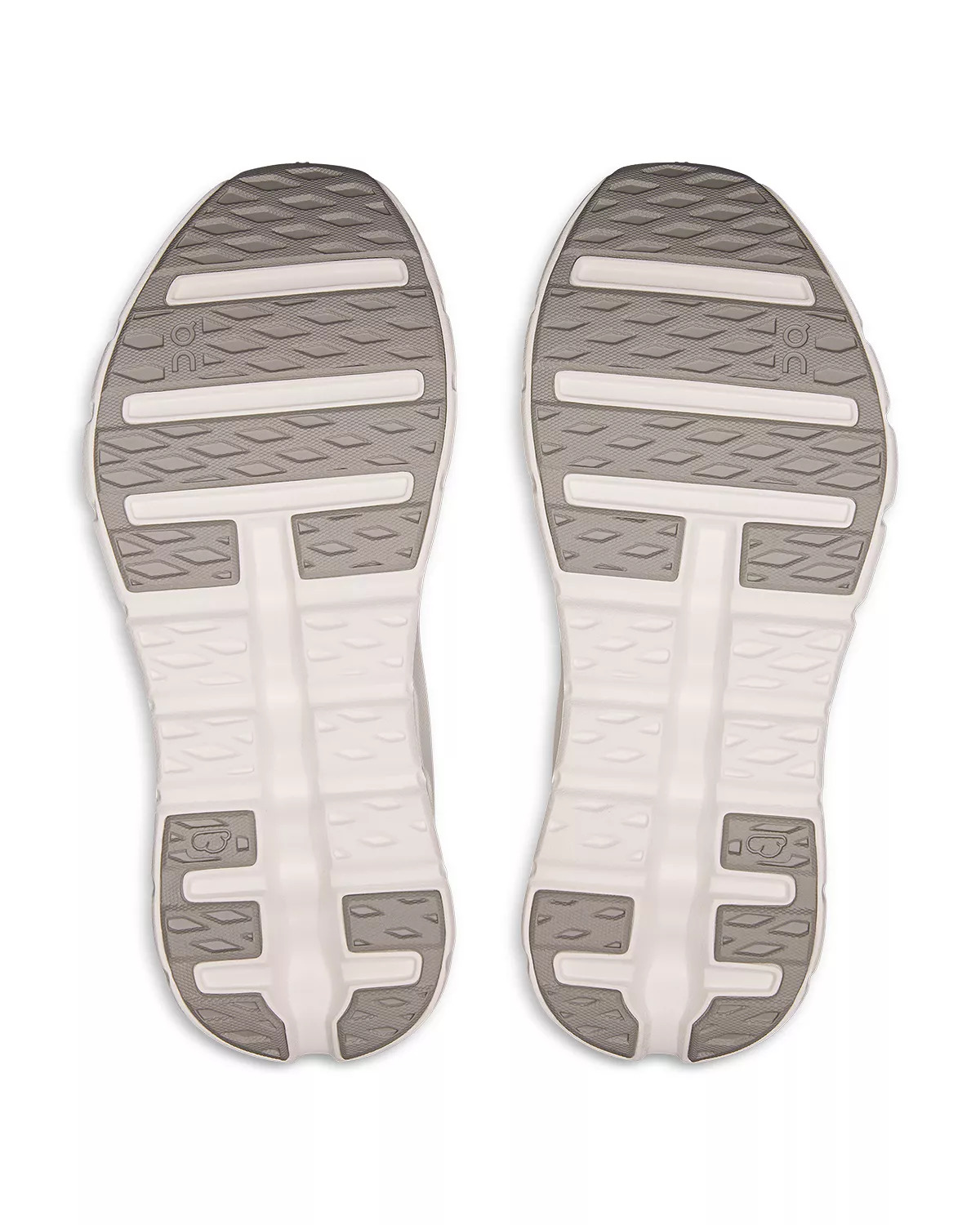 Women's Cloudtilt Low Top Sneakers - 8