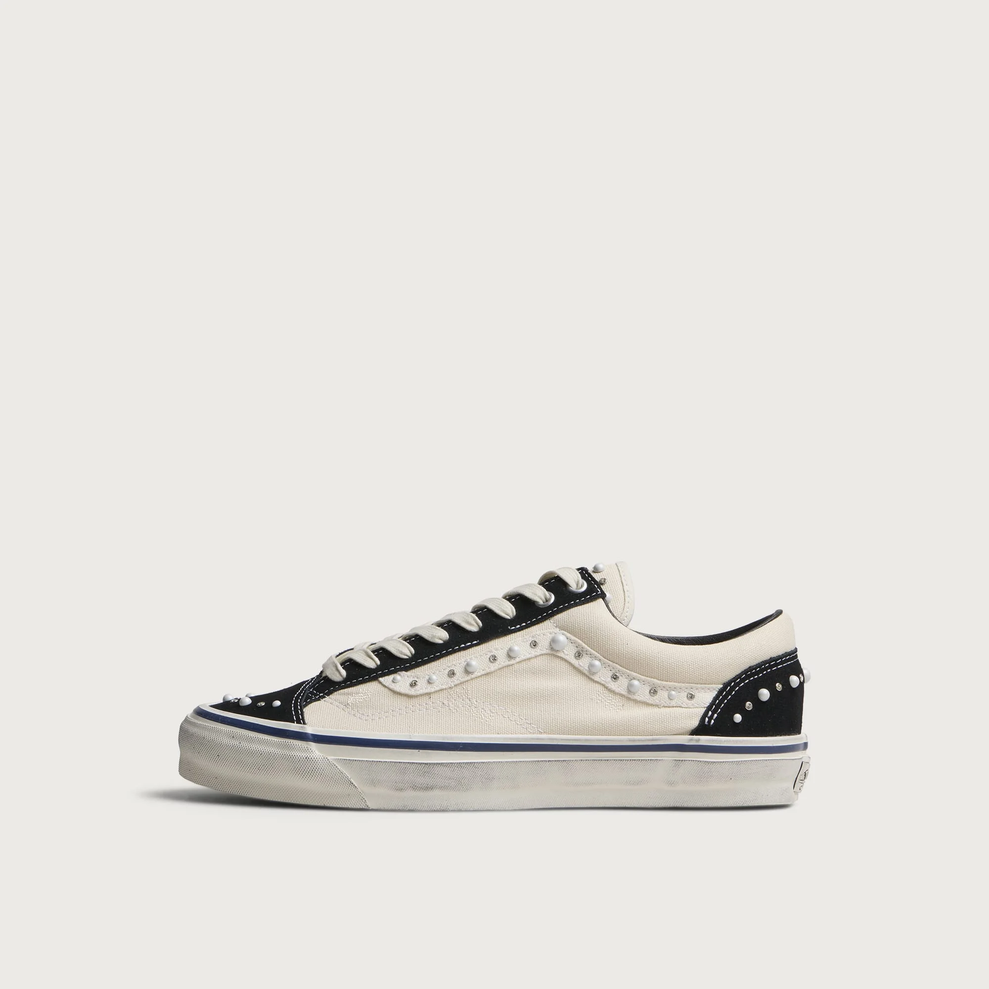Vans LX Old Skool 36 Sneaker - 1