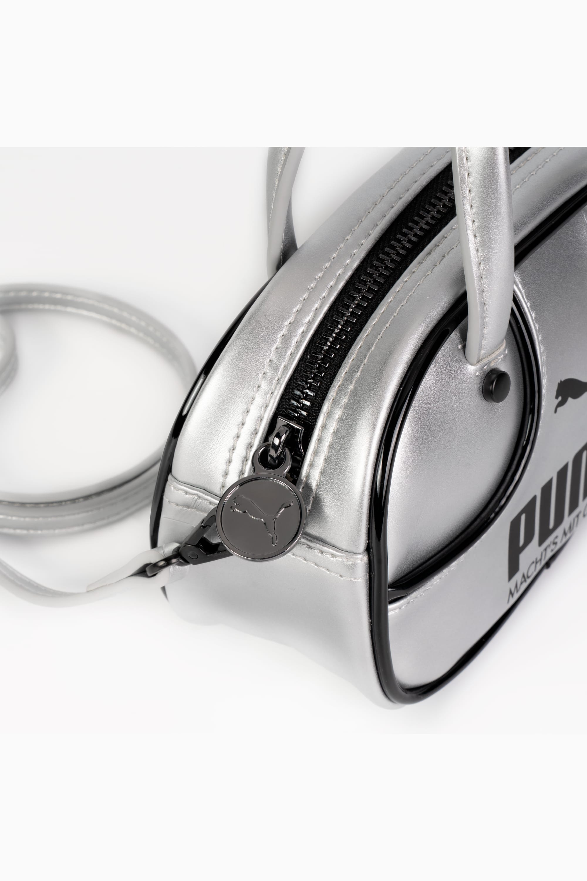 1976 Archive Metallic Micro 2.5L Grip Bag - 3