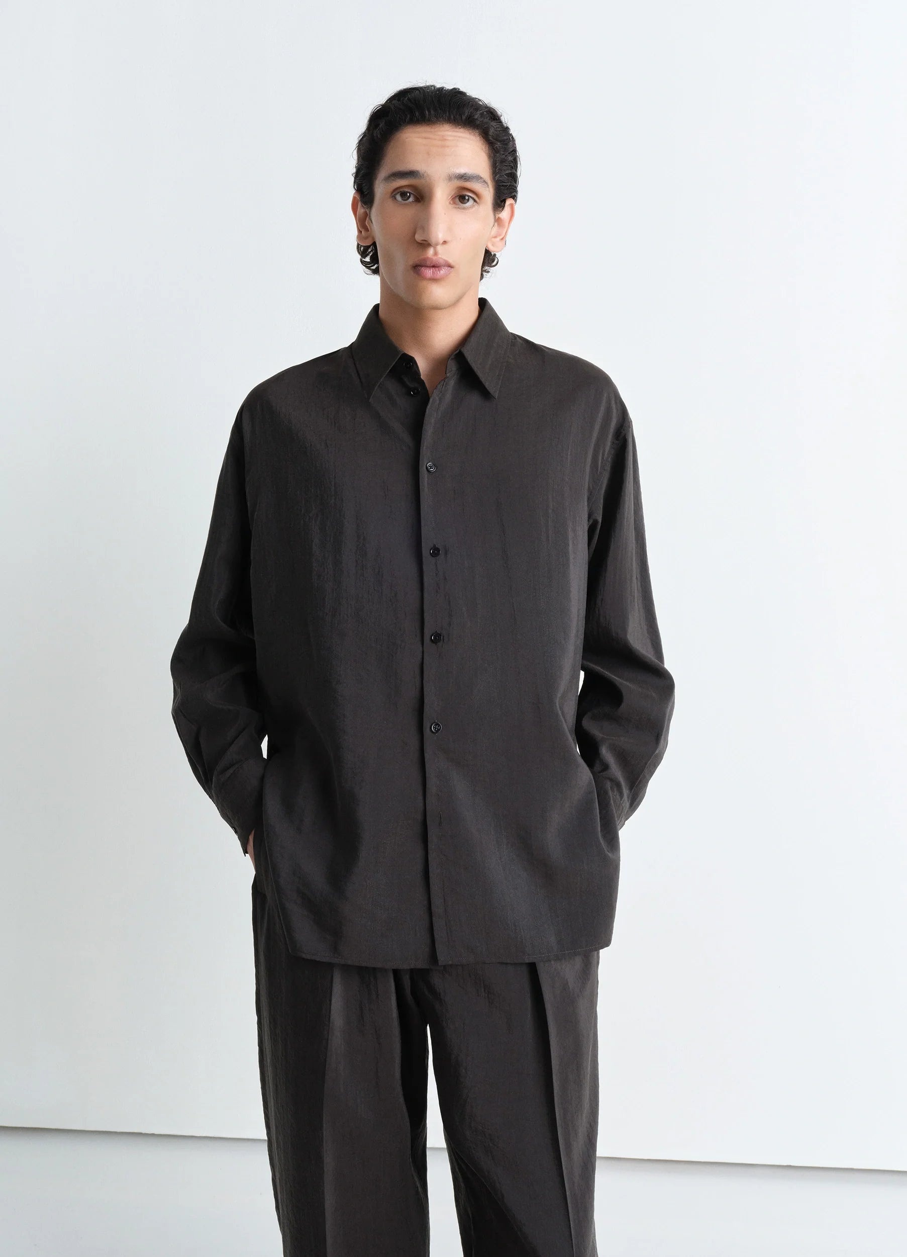 トップス 22SS LEMAIRE ADJUSTABLE TWISTED SHIRT LEMAIRE Adjustable Twisted Shirt - Khaki | Garmentory