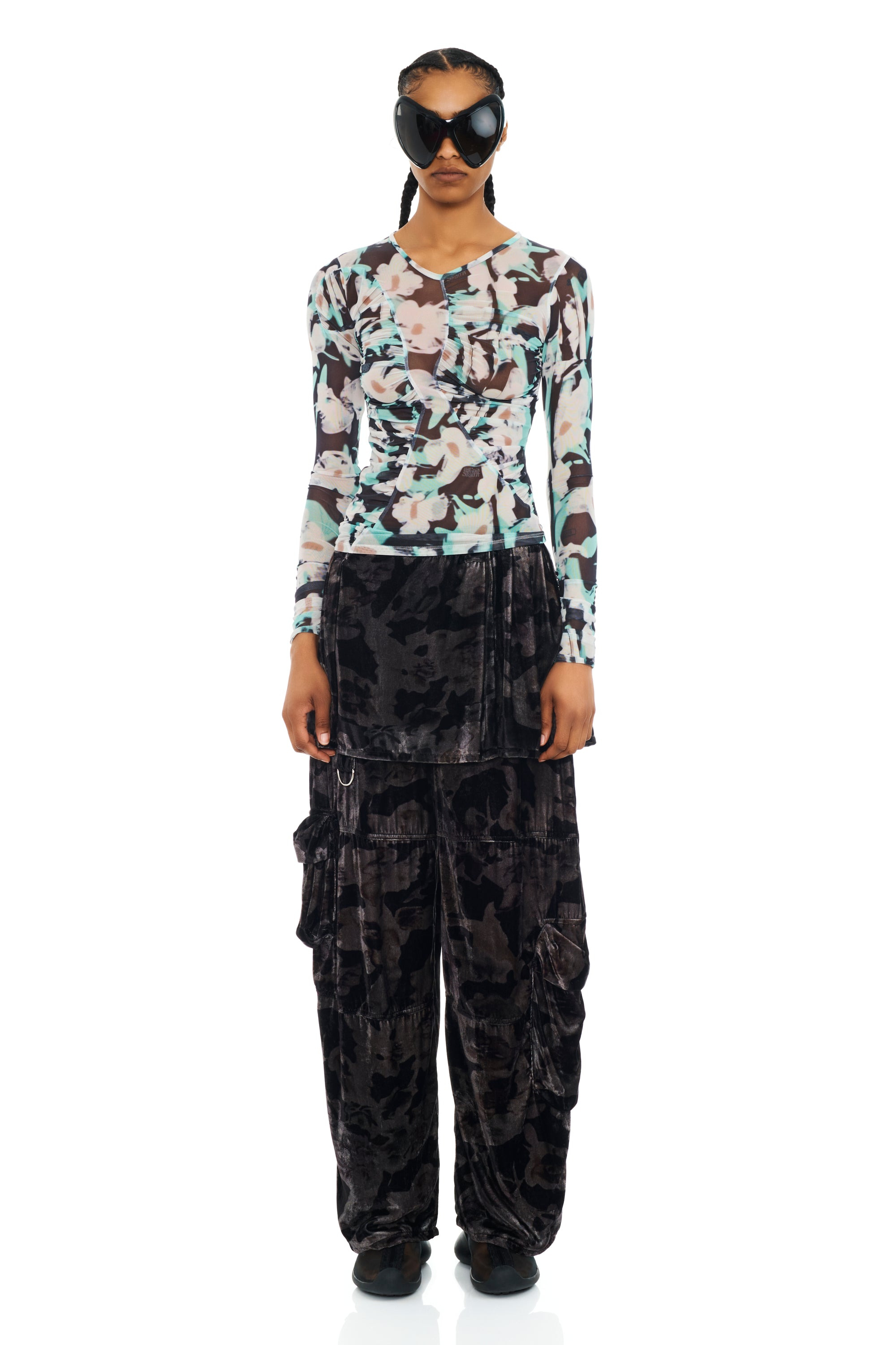 BLACK WATERCOLOR ROSES LAWN SKIRT CARGO PANT - 3