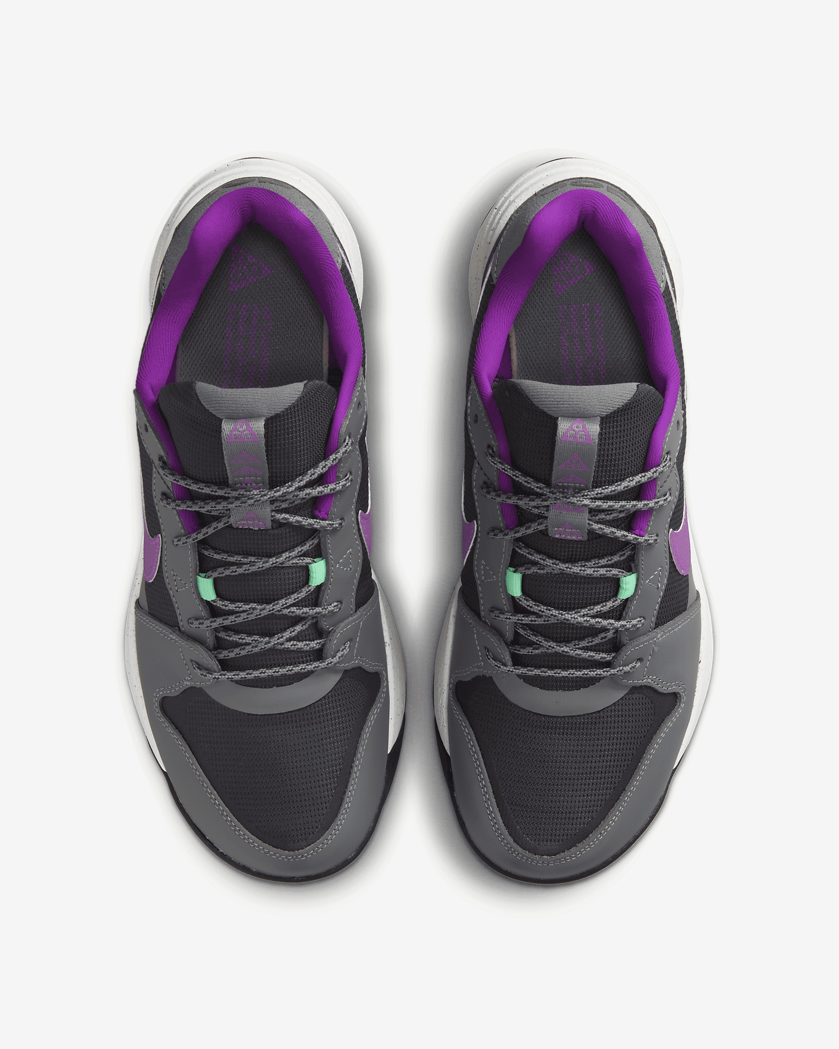 Men's Nike ACG Lowcate Shoes - 5