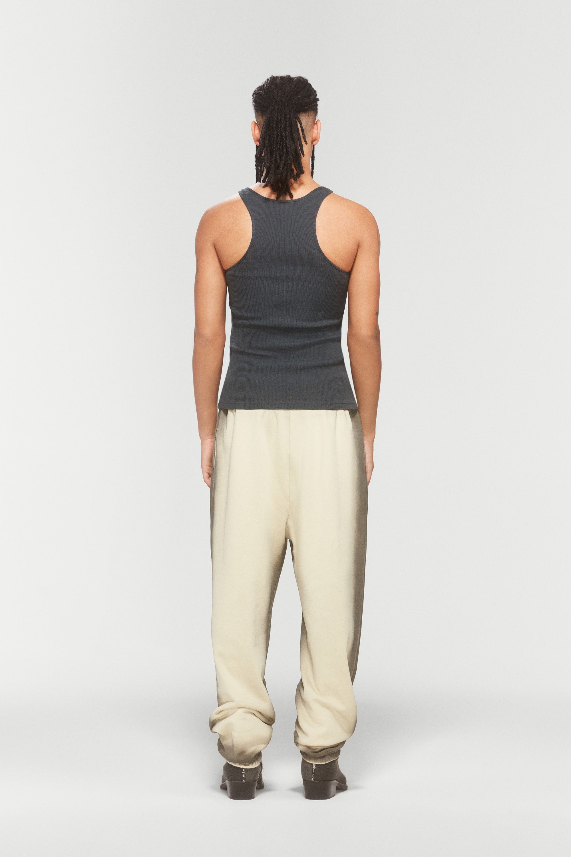 Invisible Strap Tank Top - 4
