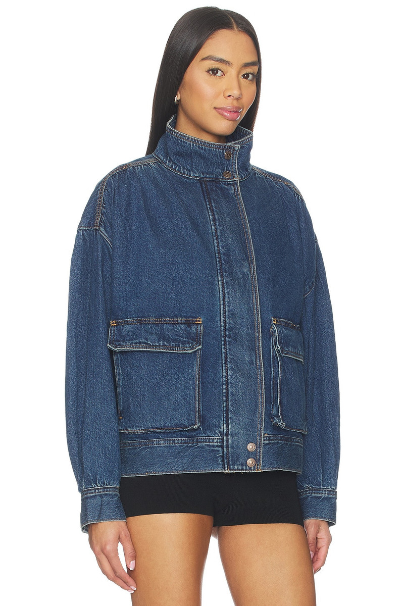 Levi's Blouson Trucker outlook