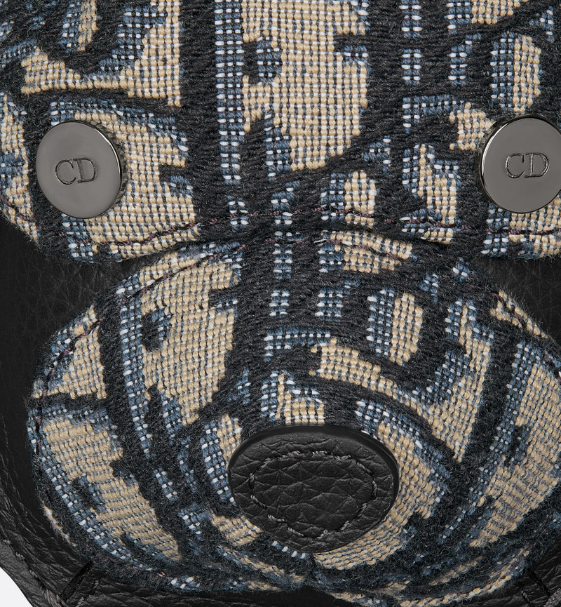 Bobby D-Touch Earbud Case 6