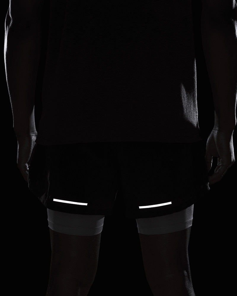 Nike Stride Running Division Men's 5" Dri-FIT Water-Repellent 2-in-1 Running Shorts 12