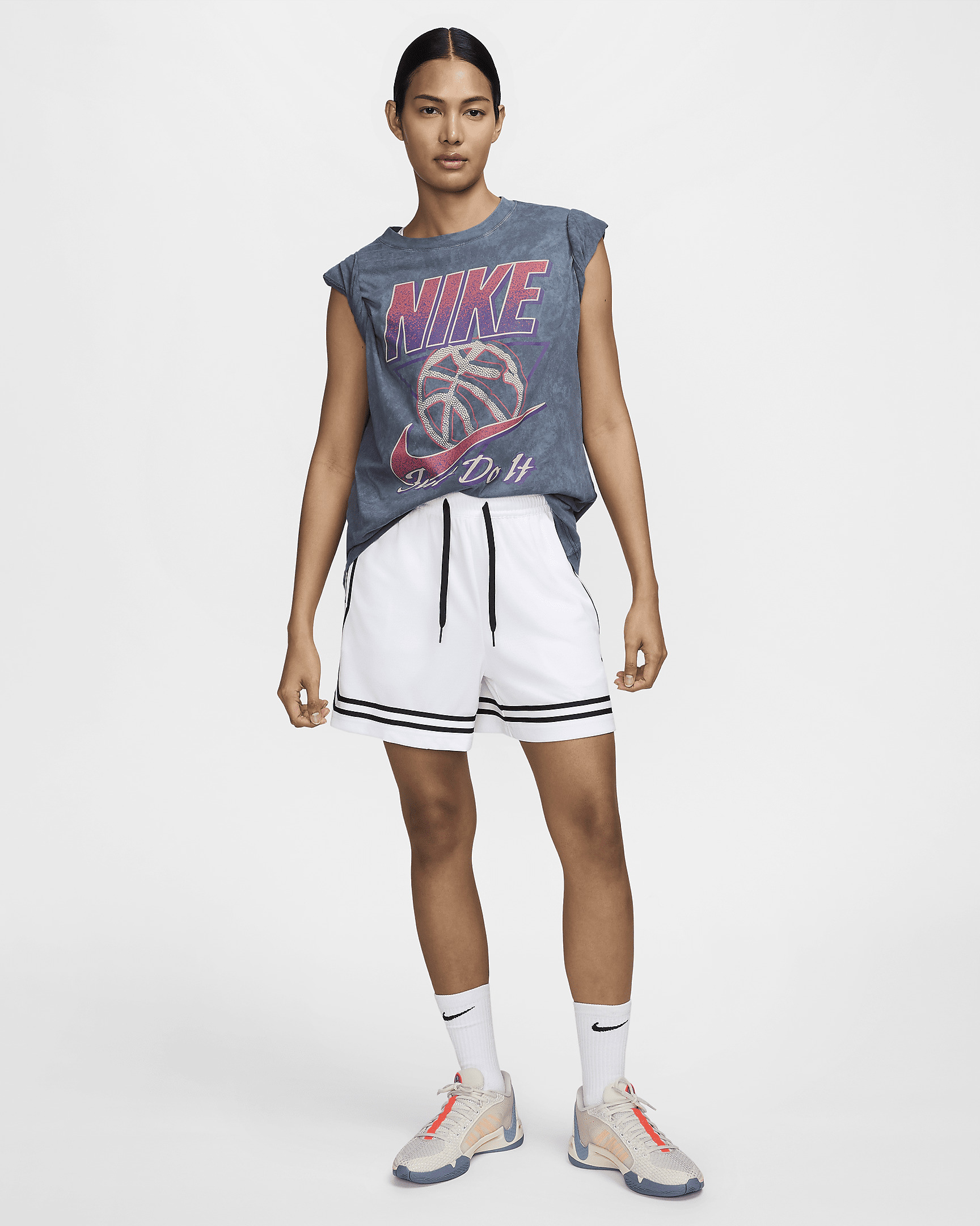 Nike Crossover Women's Dri-FIT 5" Basketball Shorts - 6