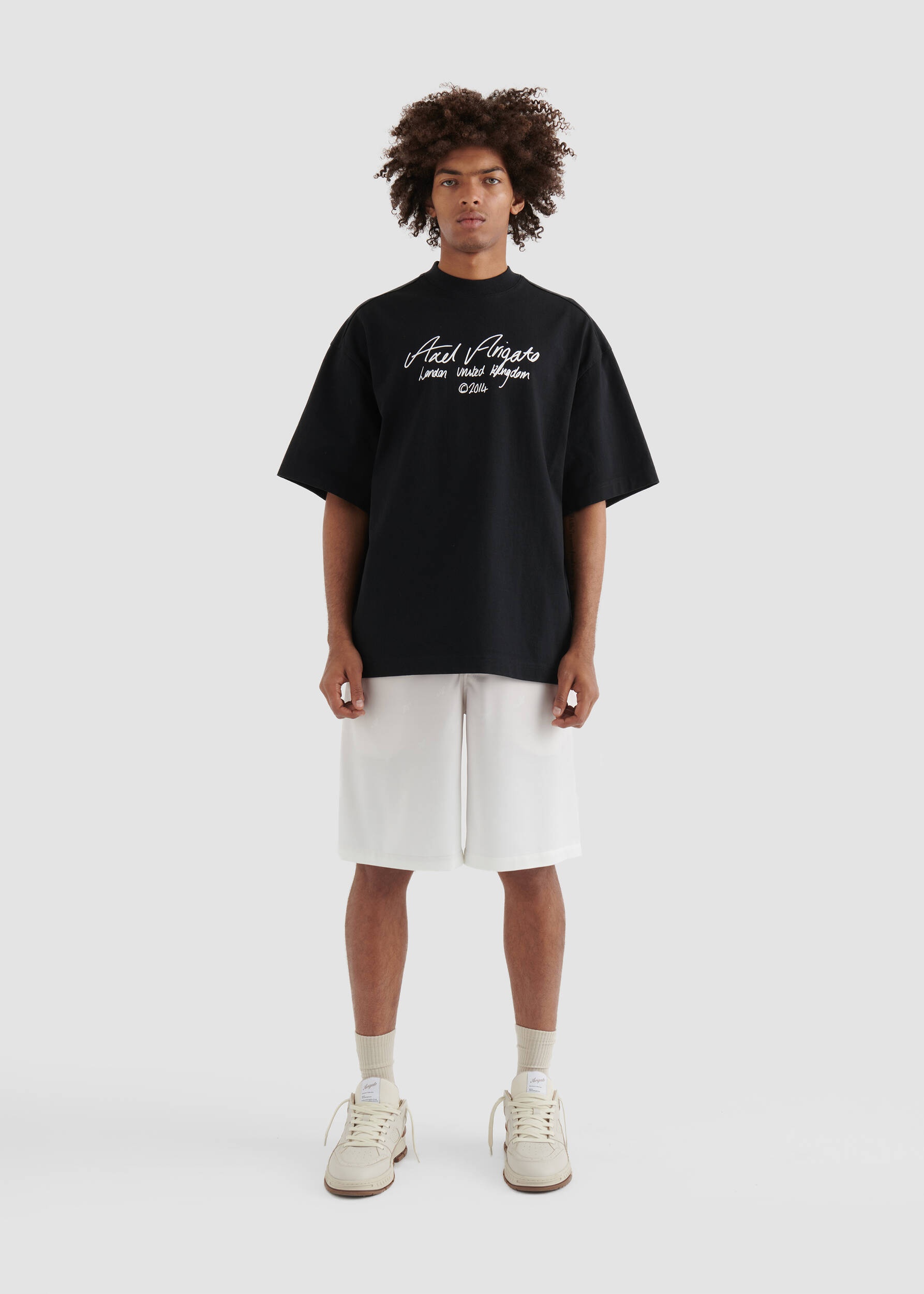 Essential T-Shirt - 4