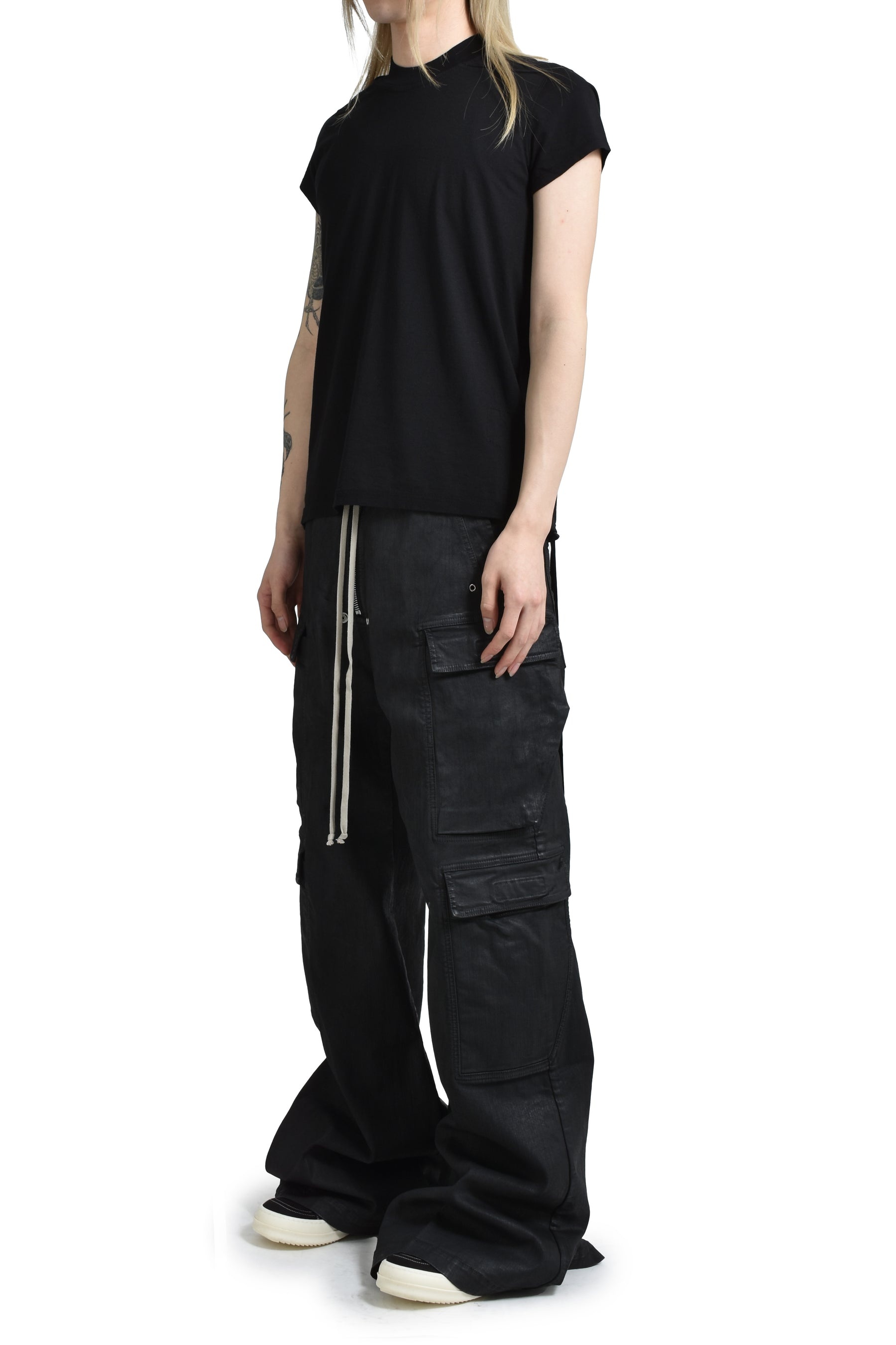 SMALL LEVEL T / BLK - 4