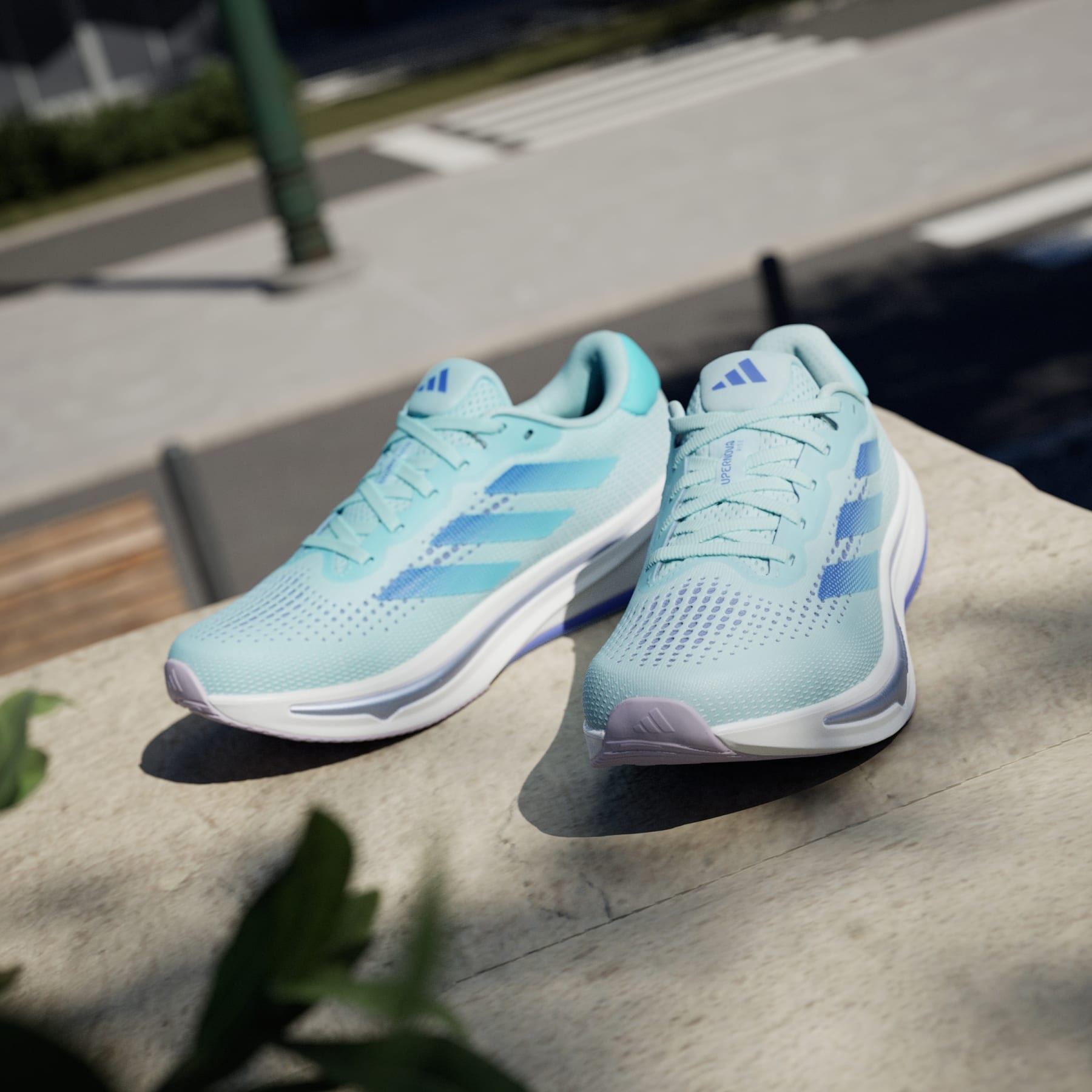 Supernova Rise Running Shoes - 10