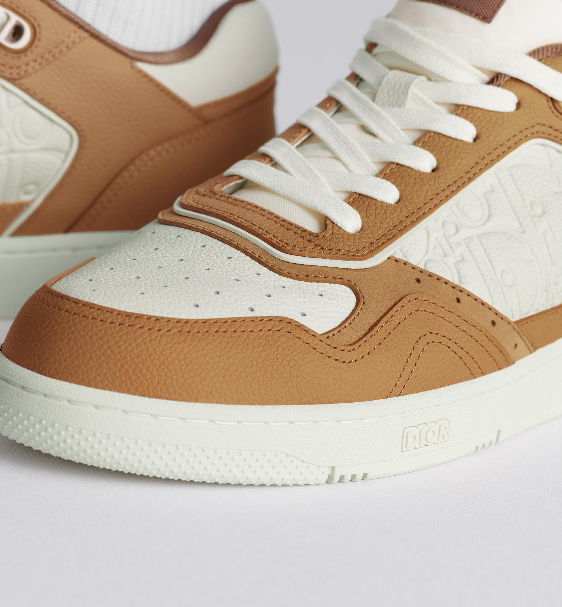 B27 Uptown Low-Top Sneaker - 4