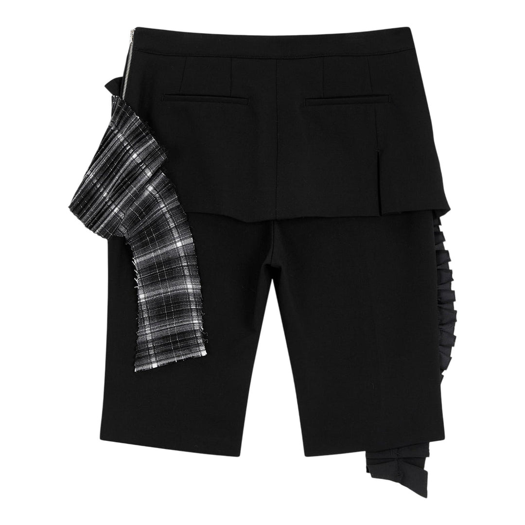 Pleats Layered Bermuda Shorts - 2