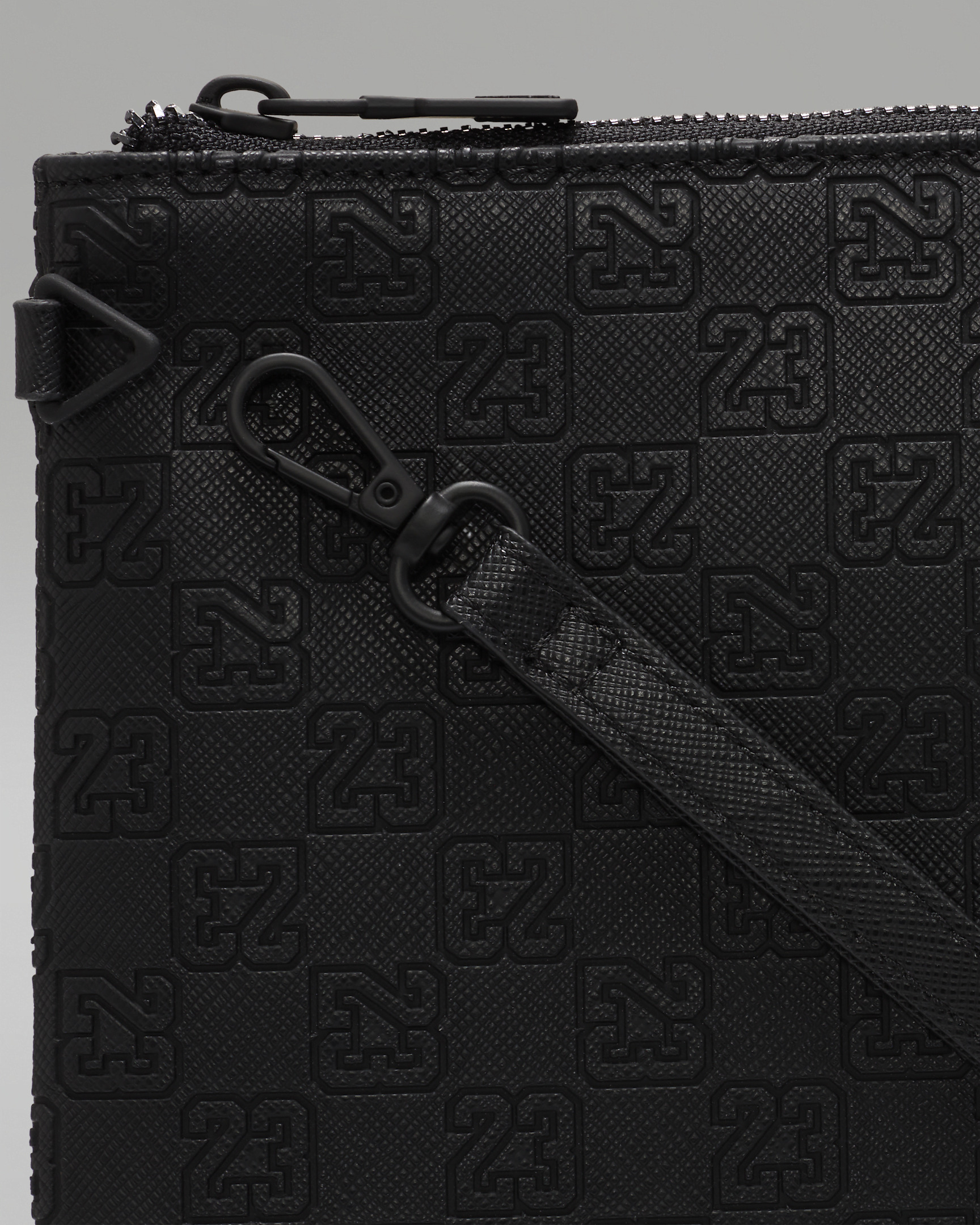 Jordan Monogram Pouch (1 L) - 5