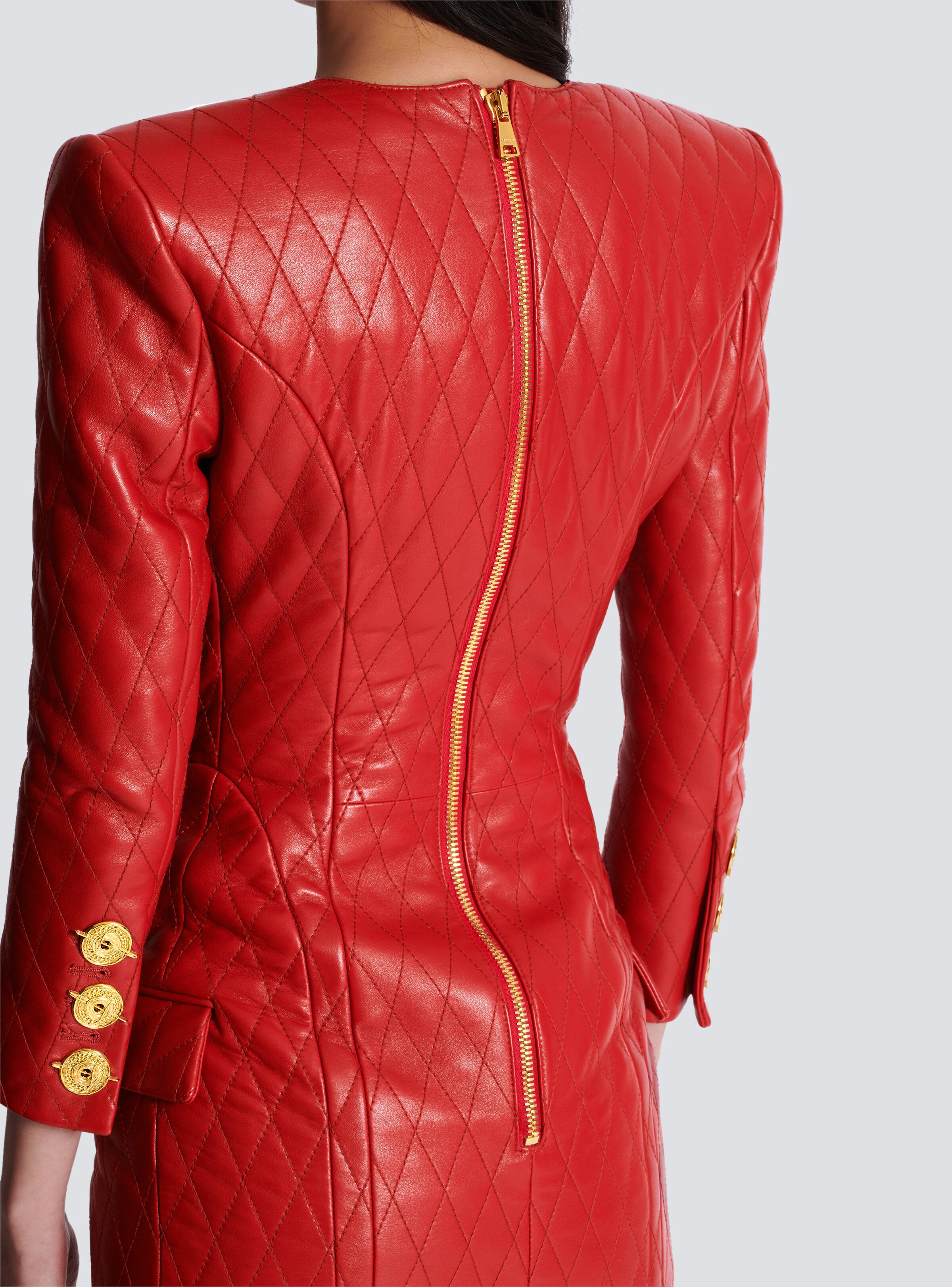 Short quilted leather dress - 8