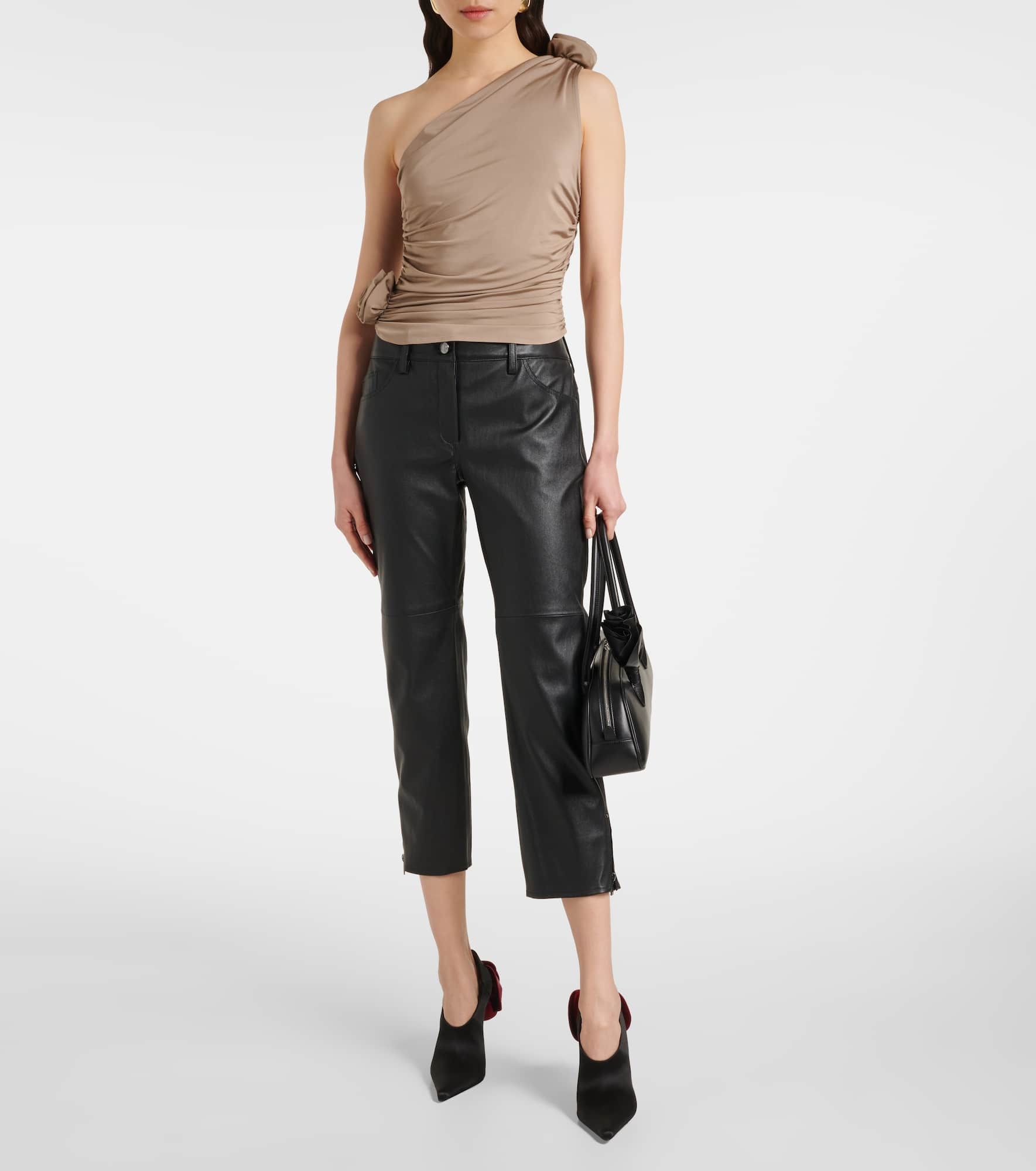 Low-rise leather capris - 2