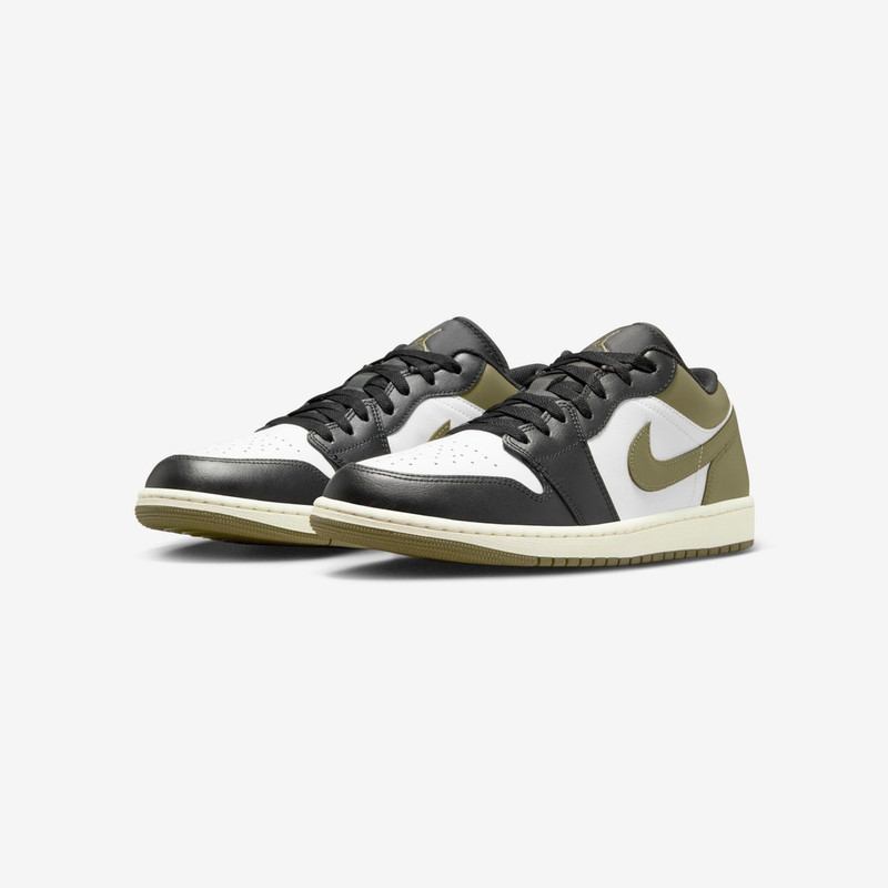 Jordan Air Jordan 1 Low outlook