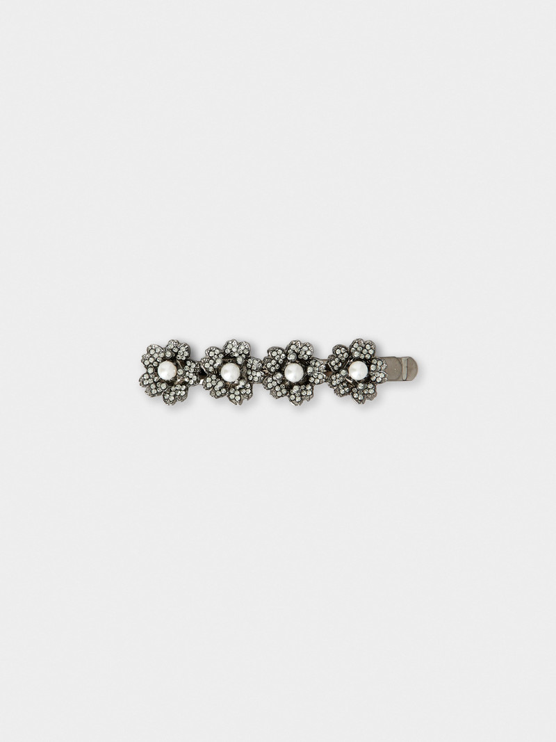 Bouquet Pearl Multiflowers Hair Clip 1