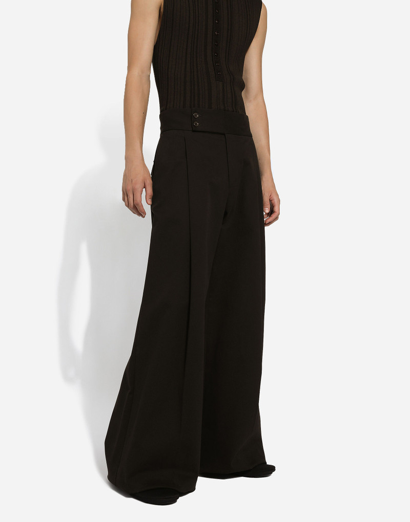 Tailored cotton pants with darts 4