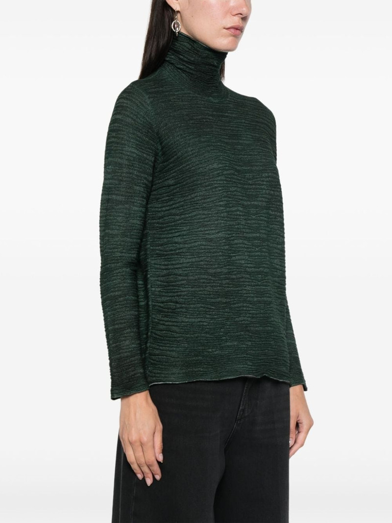 textured sweater 3