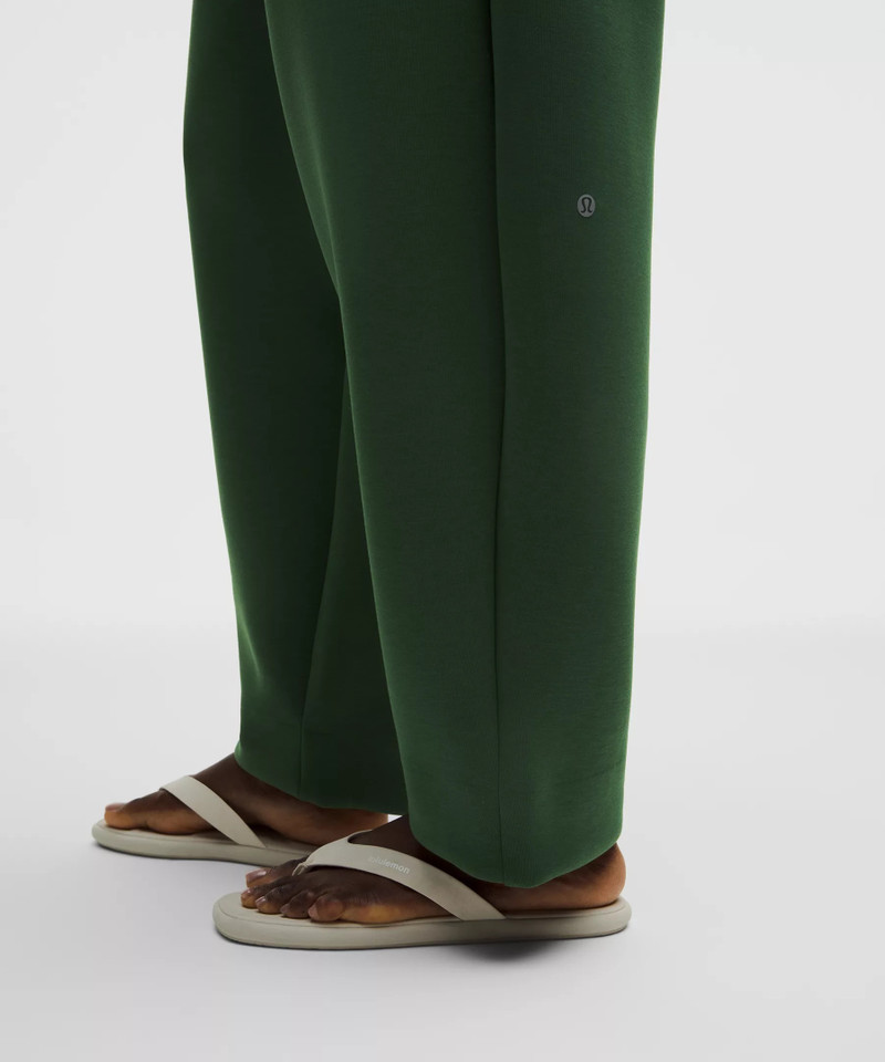 Sleek Spacer Barrel Leg Pant 7