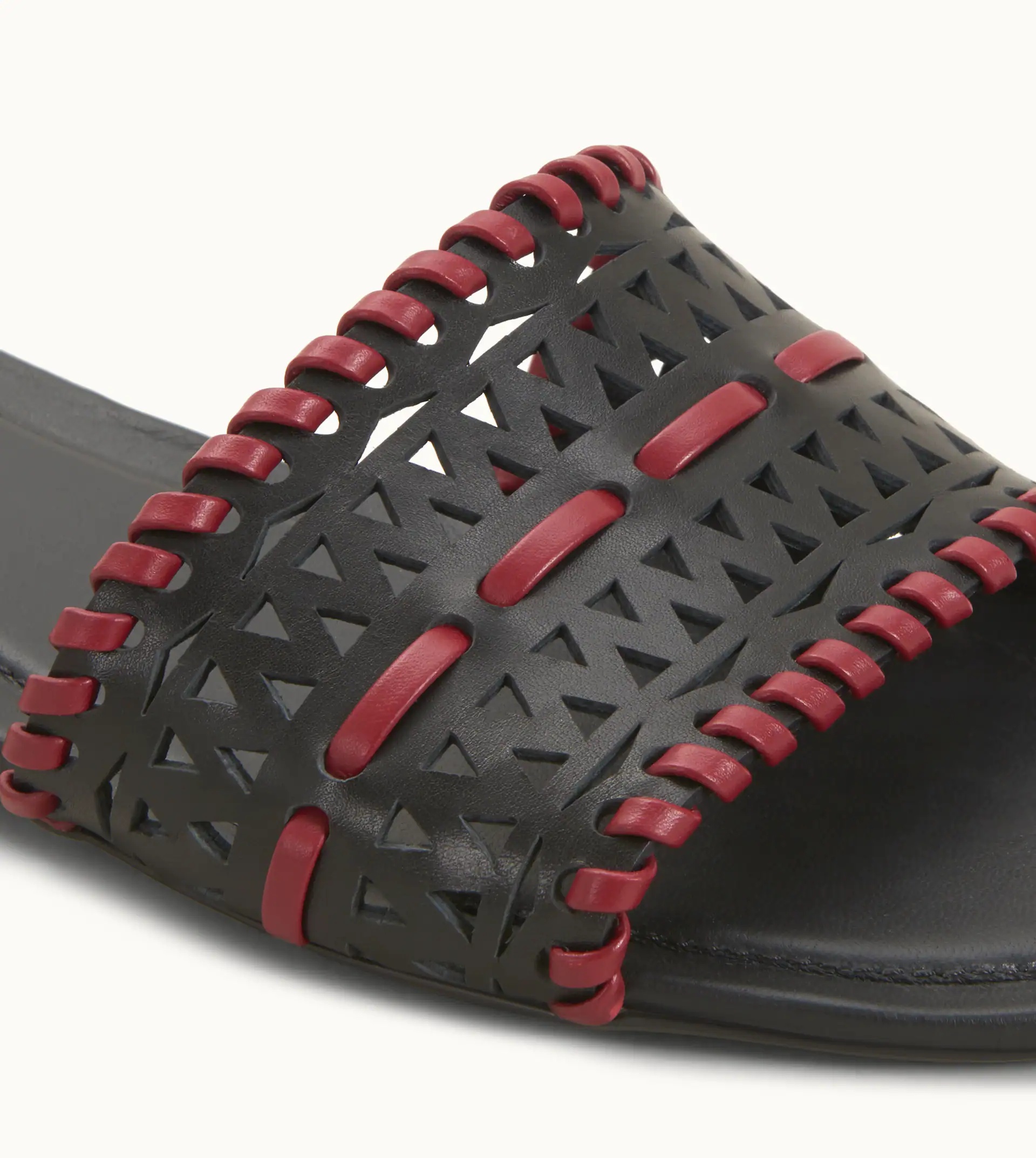 SANDALS IN LEATHER - BLACK, RED - 7