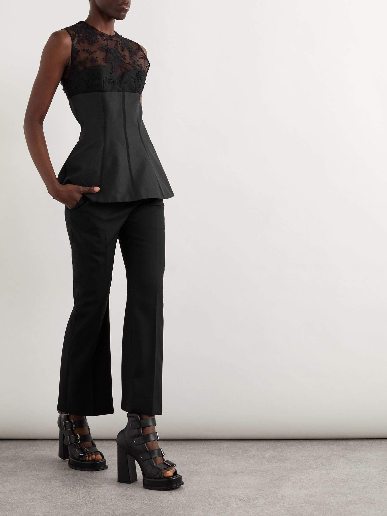 Lace-paneled cotton-blend top Black - 2