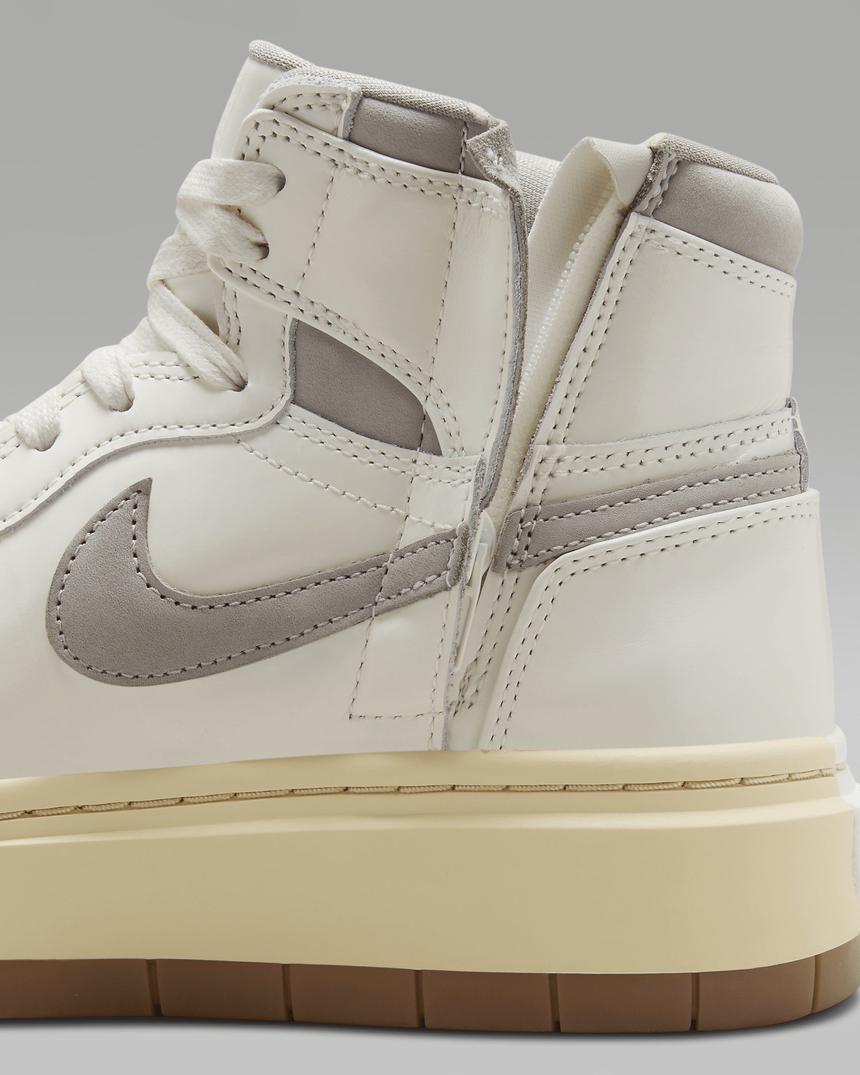 Air Jordan 1 Elevate High SE Women's Shoes - 9