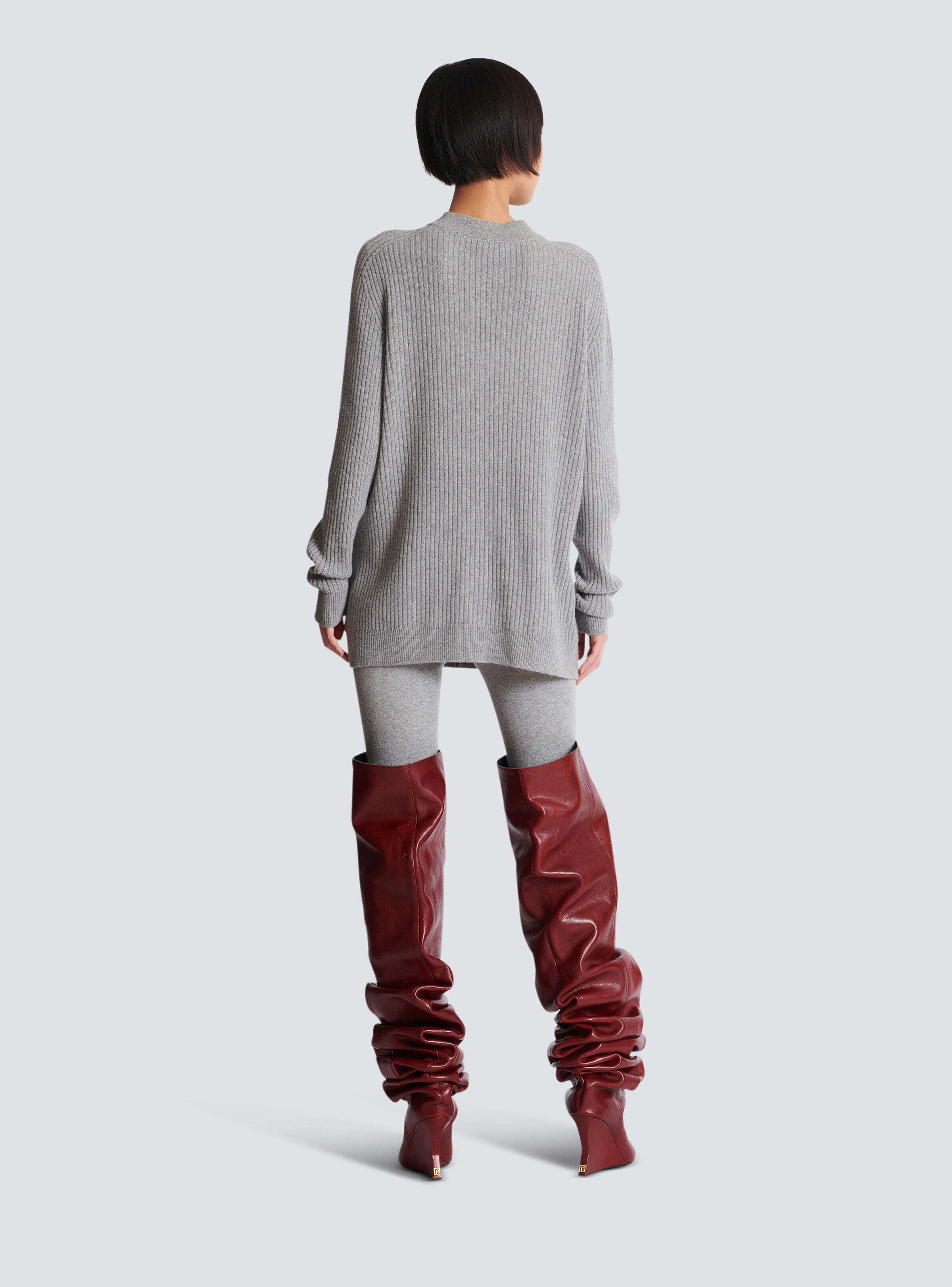Buttoned cashmere cardigan - 4