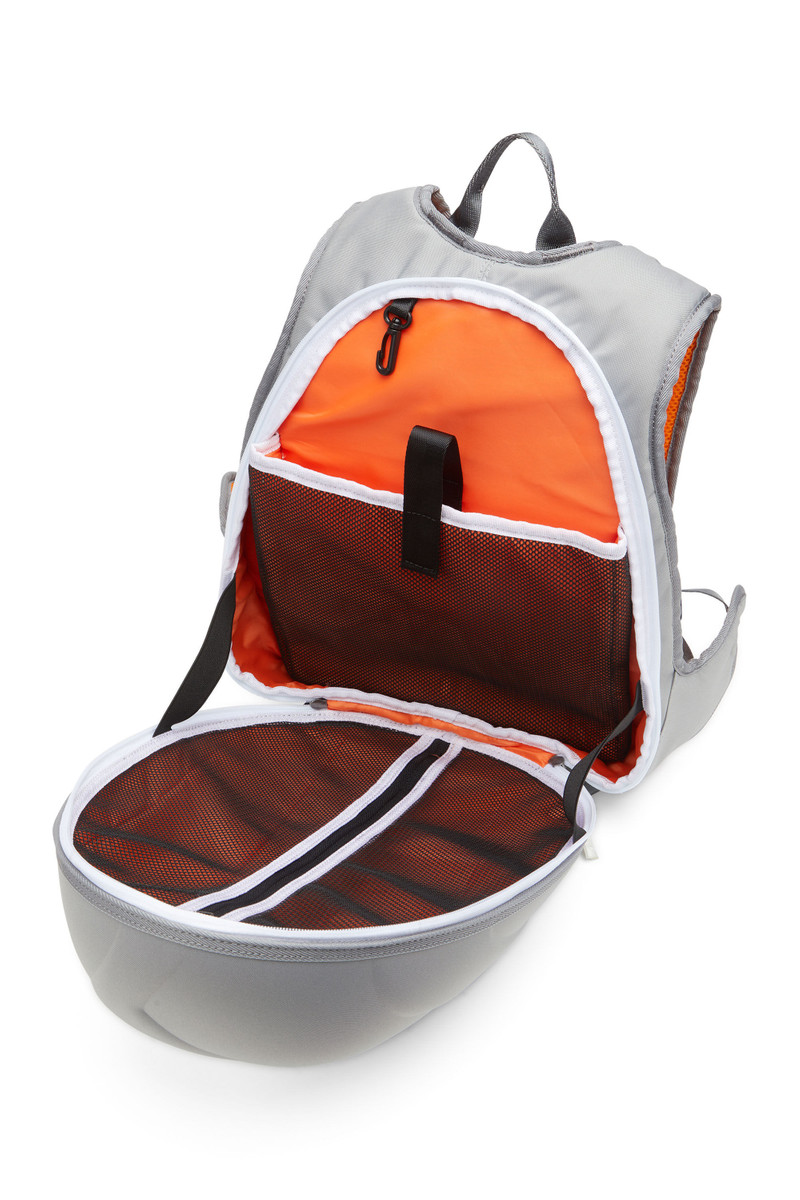 Diesel 1DR-POD BACKPACK outlook