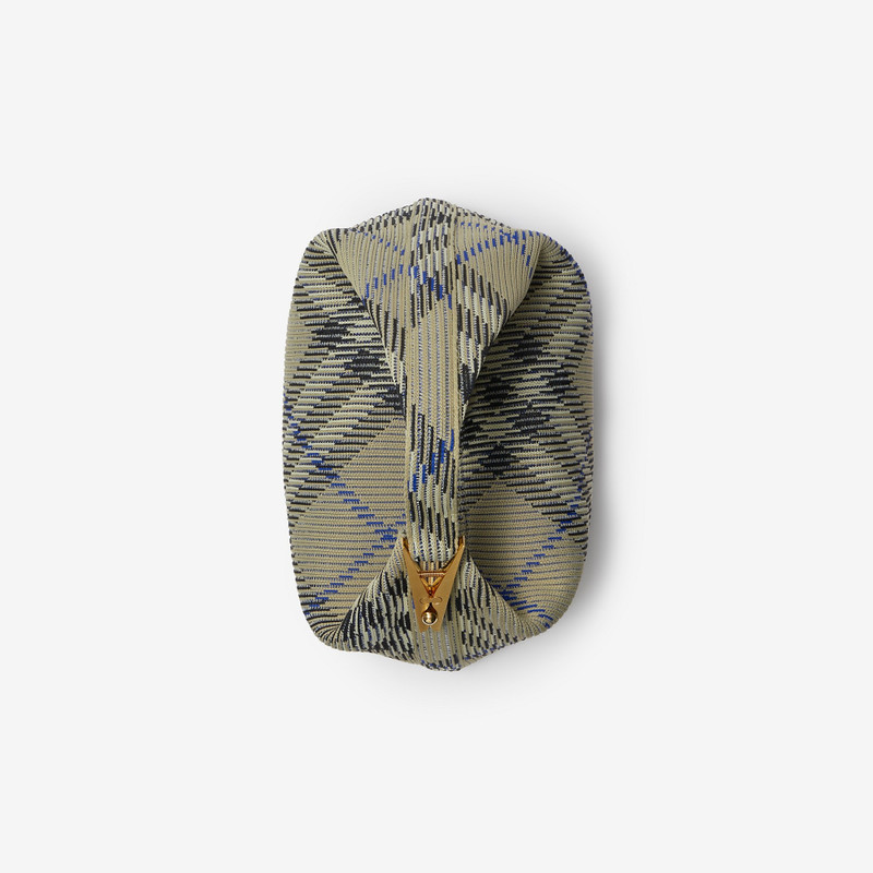 Burberry Medium Peg Duffle Bag outlook