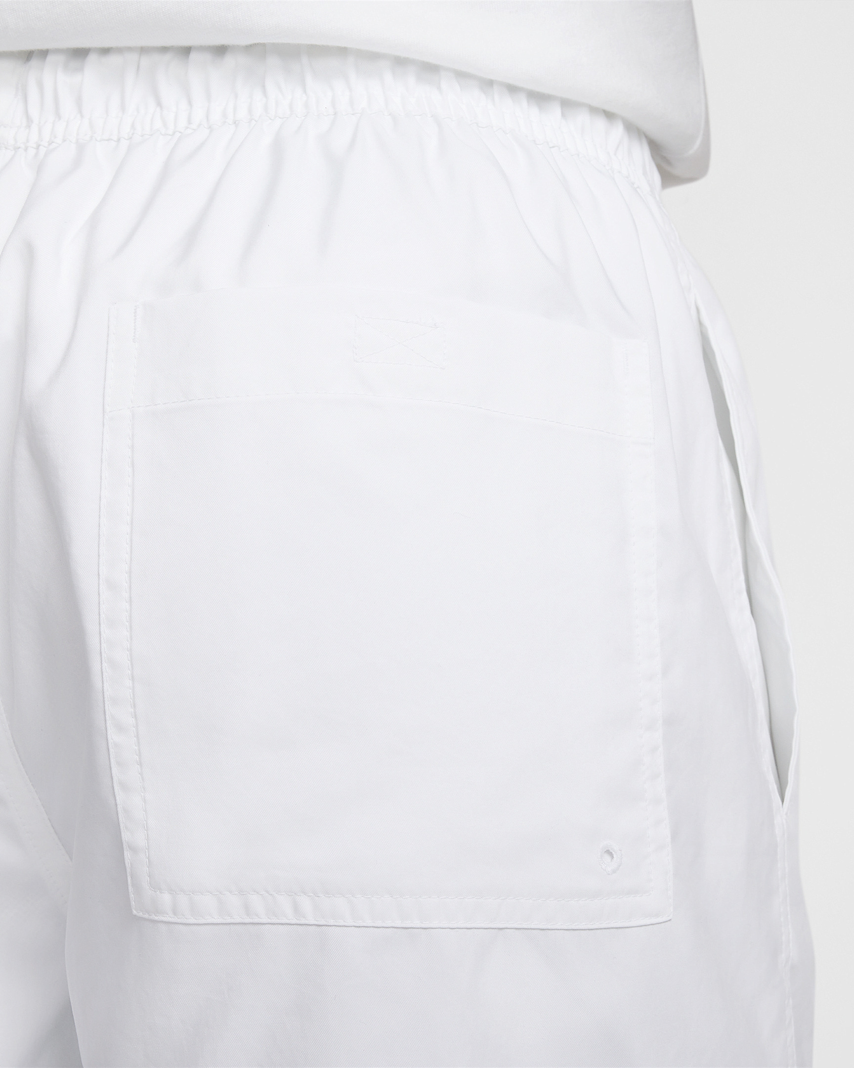 Nike Club Men's Woven Flow Shorts - 5