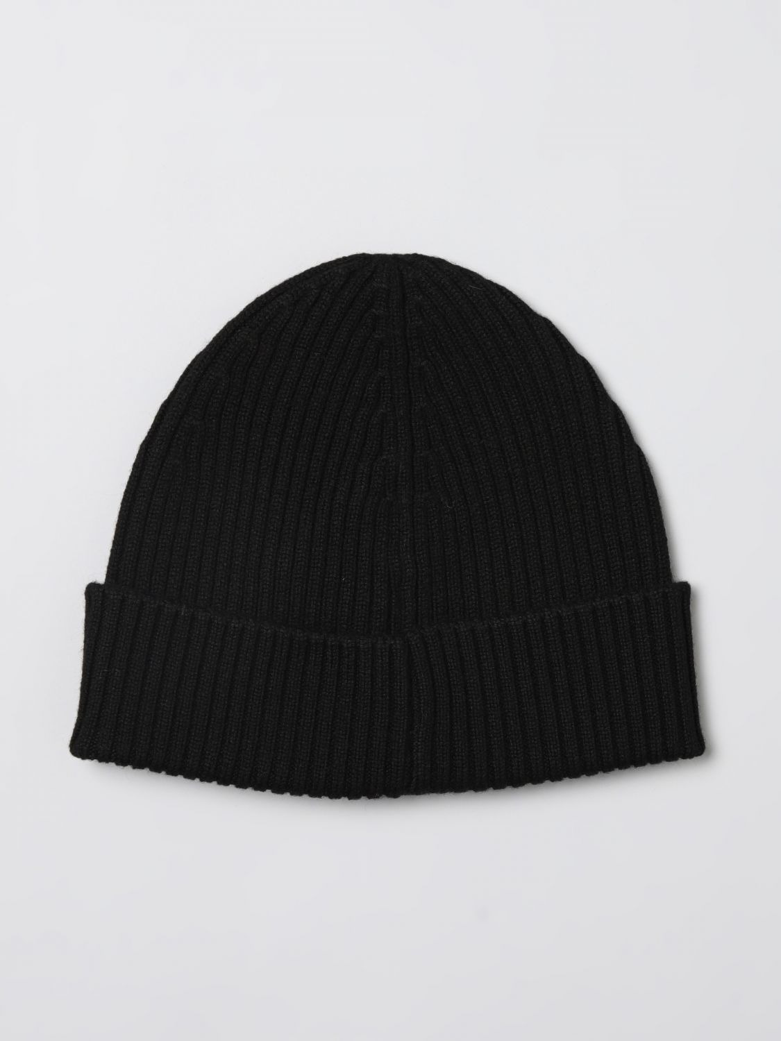 Hat men Hugo - 2