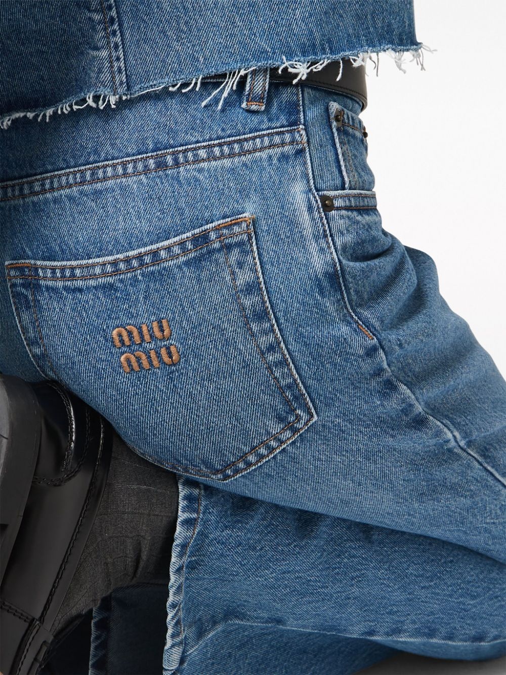 logo-embroidered flared jeans - 3