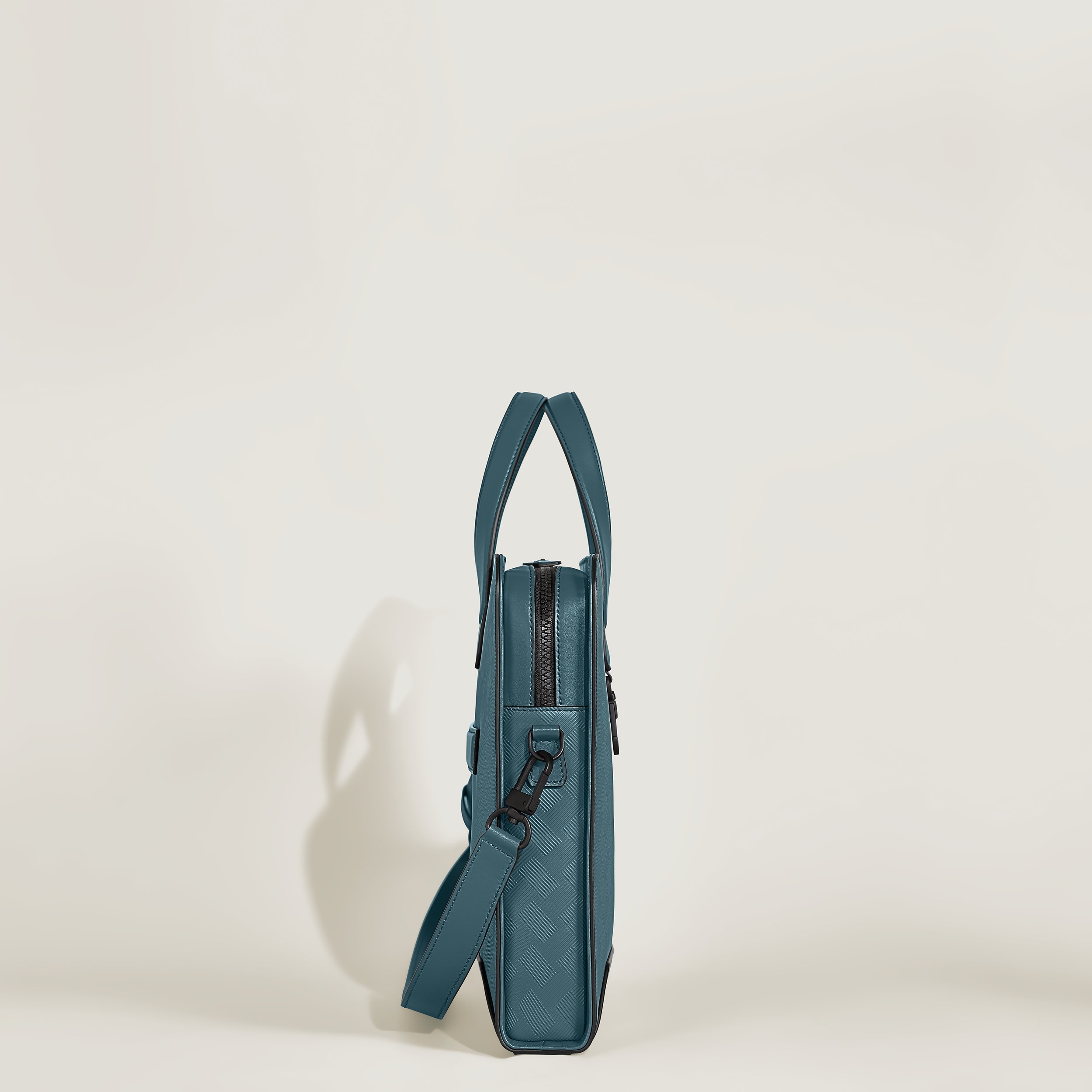 Extreme 3.0 thin document case - 7
