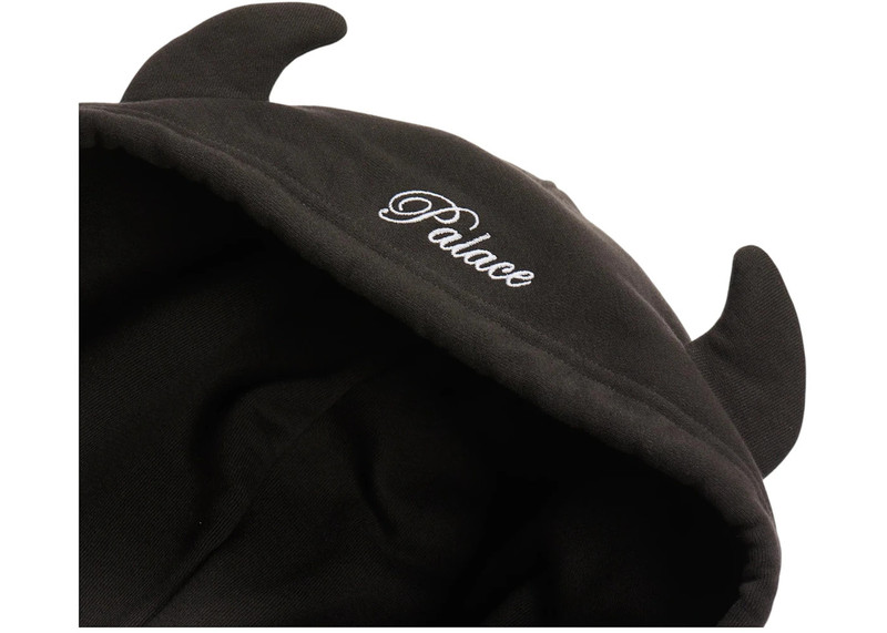 PALACE Palace Tri-Gram Hood Black outlook