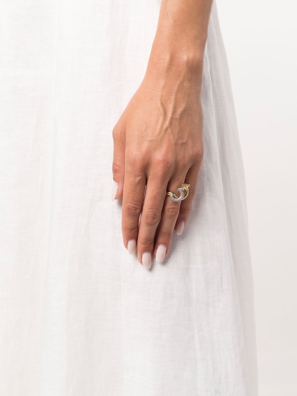 FERRAGAMO★素敵！Gancini Ribbed Open Ring FERRAGAMO☆素敵！Gancini Ribbed Open Ring (FERRAGAMO/指輪
