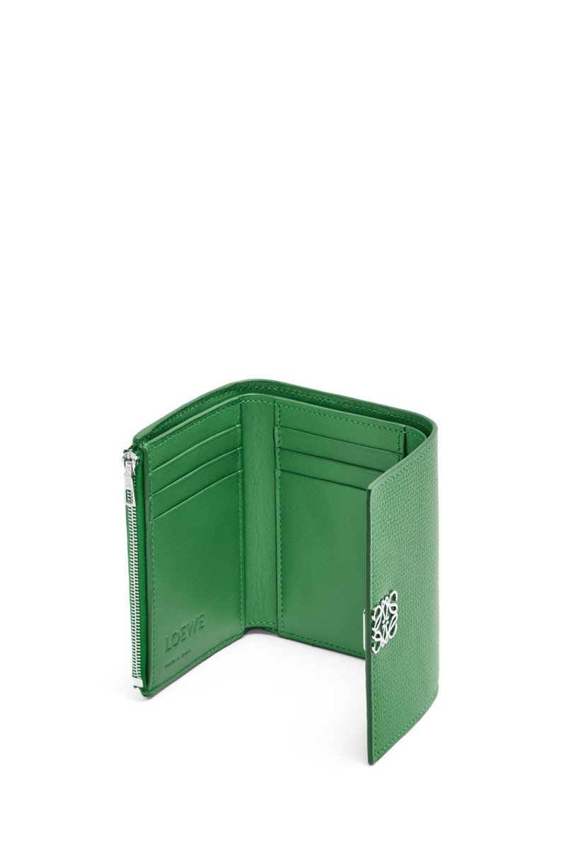 Anagram small vertical wallet in pebble grained calfskin 3