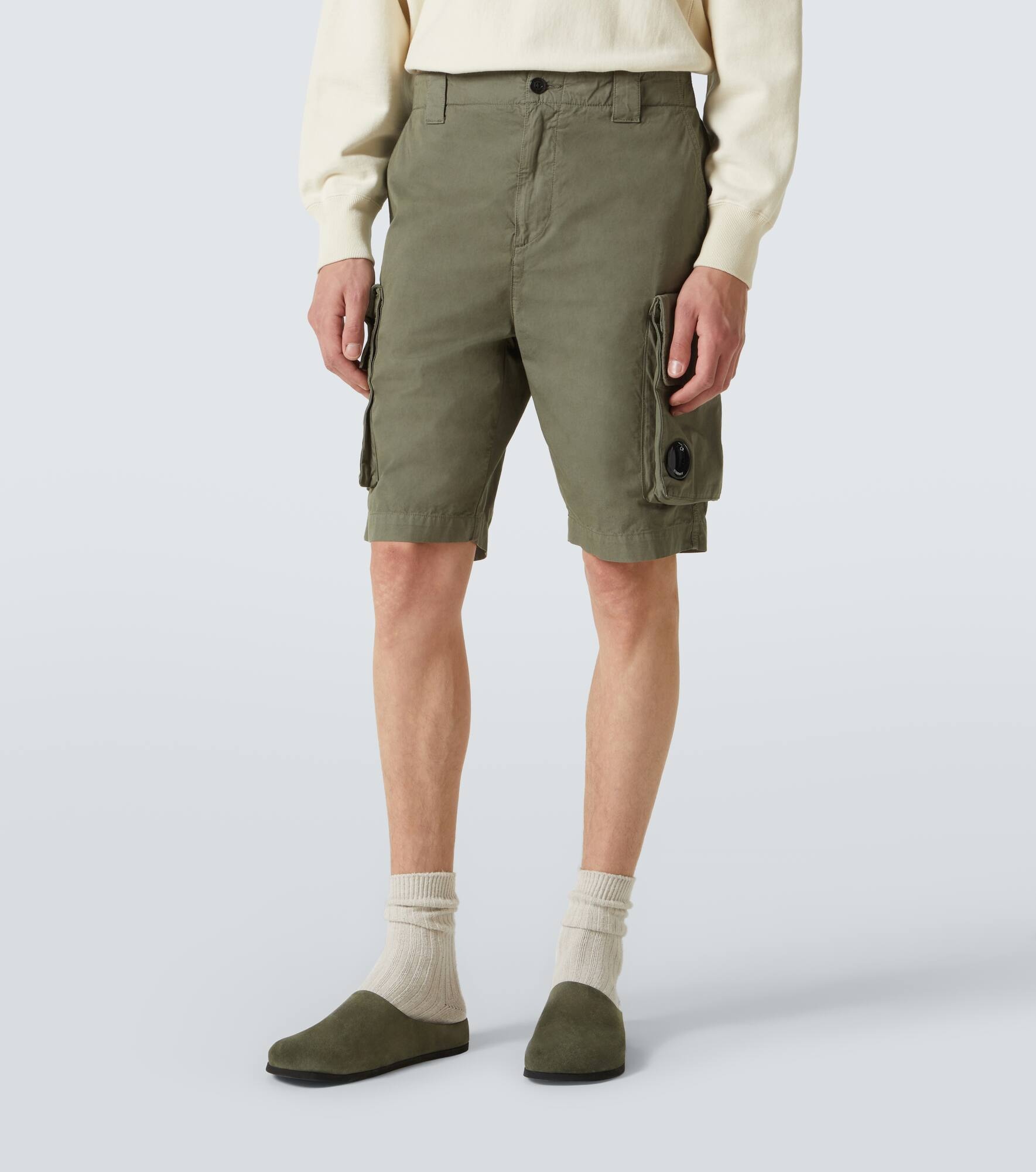 Cotton gabardine cargo shorts - 3