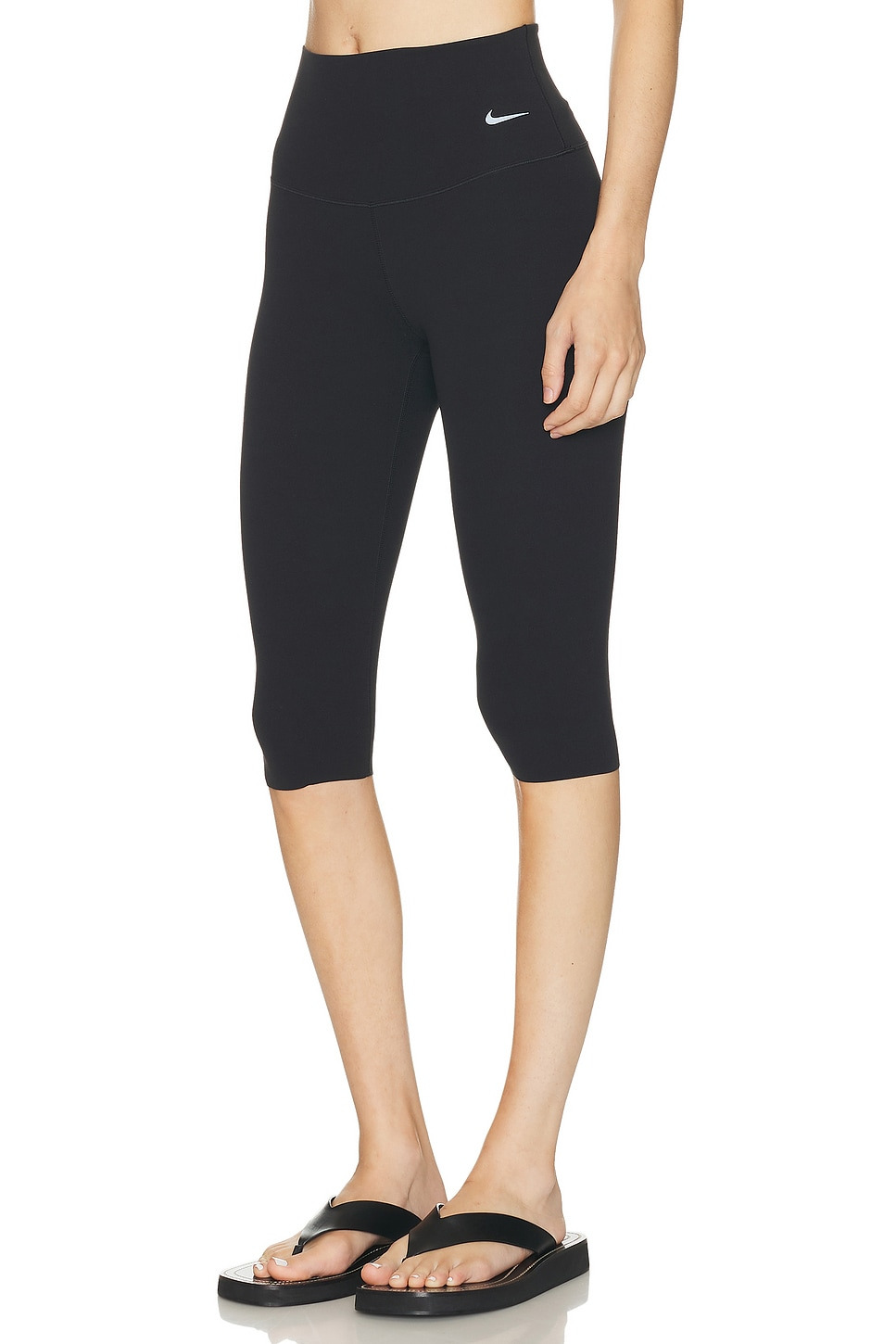 Gentle Support High Waisted Capri Legging - 3