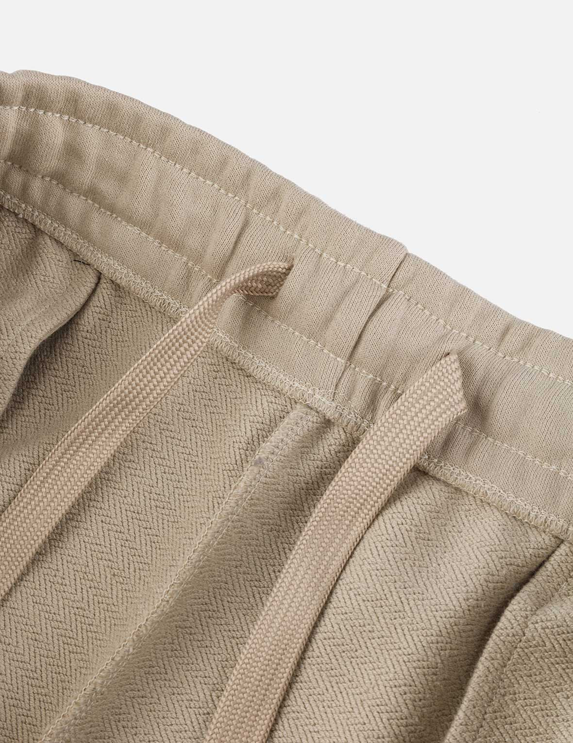 Seagull Brocade Appliqué Gold Thread Logo Regular Fit Sweatpants - 10