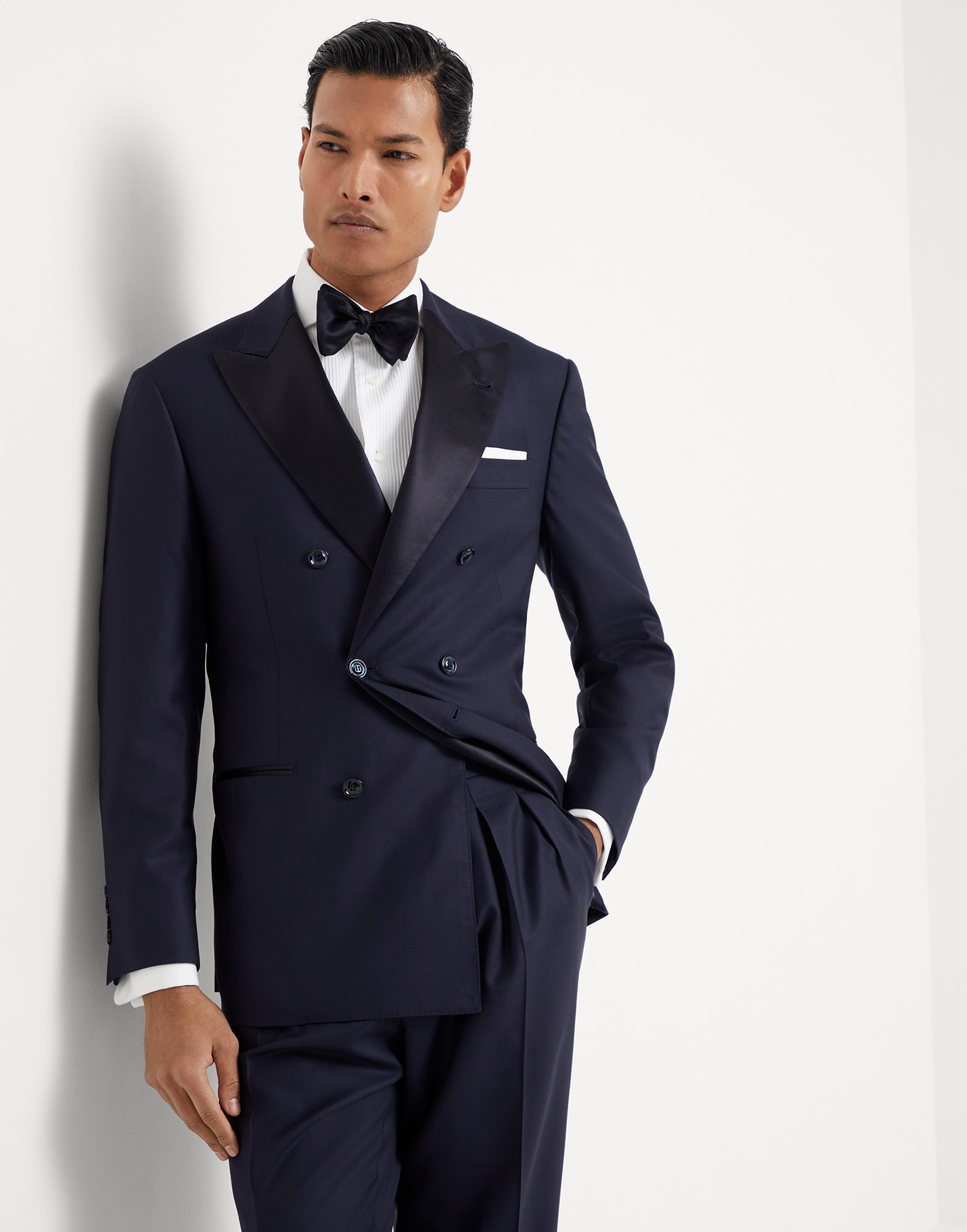 Lightweight virgin wool and silk twill tuxedo with one-and-a-half breasted jacket and double-pleated - 4