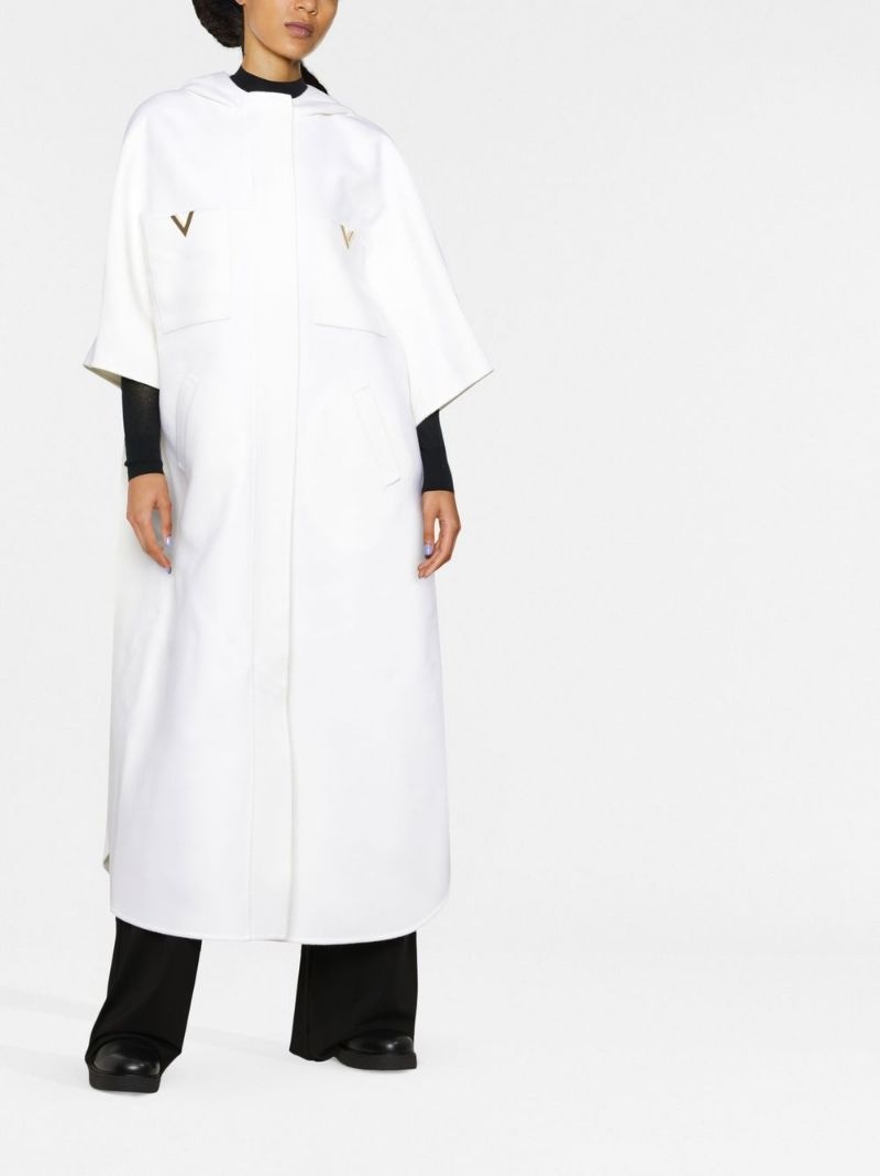 V logo-plaque hooded coat - 2