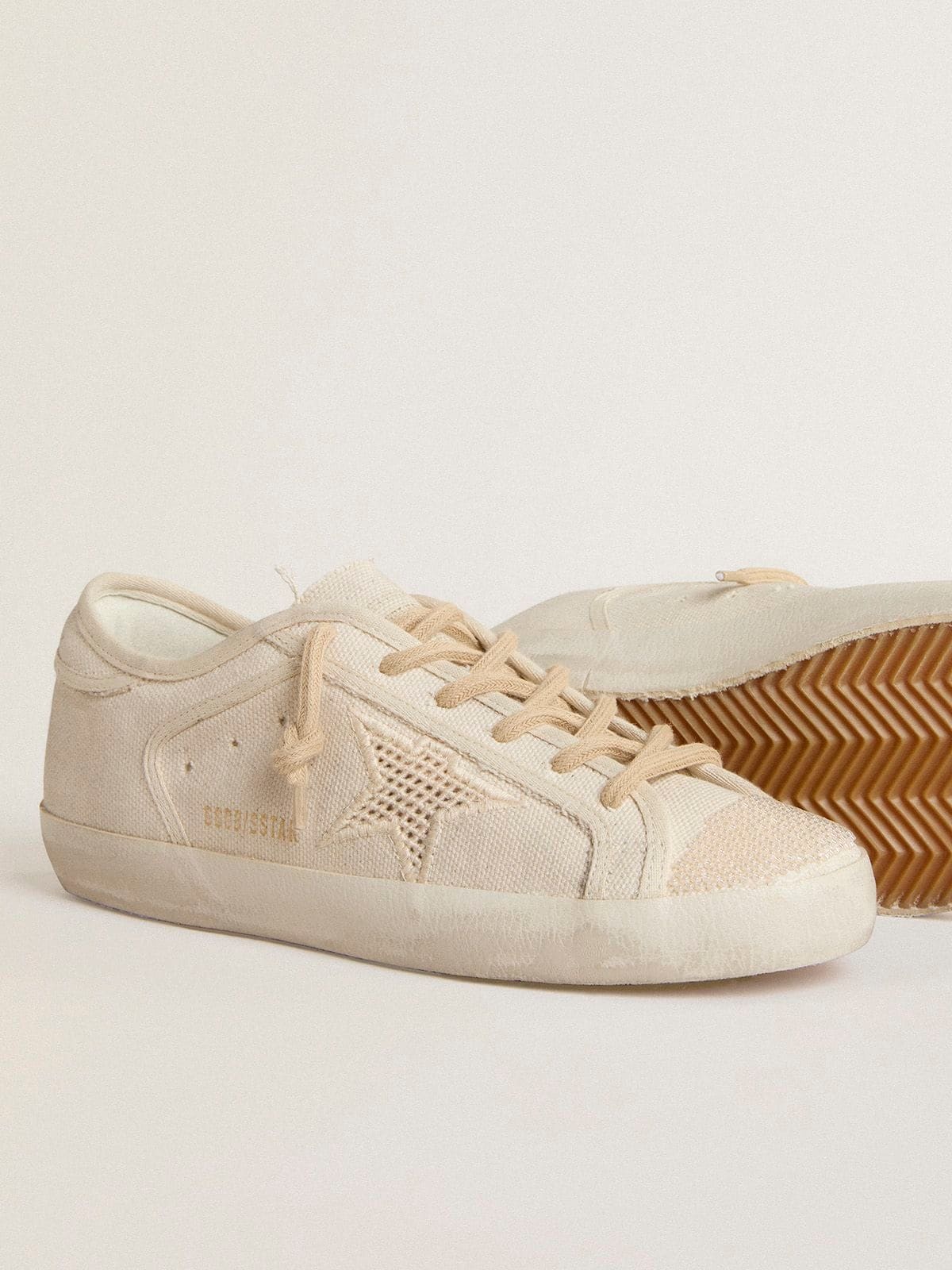 Super-Star in pearl-colored canvas with a tone-on-tone mesh effect star - 4
